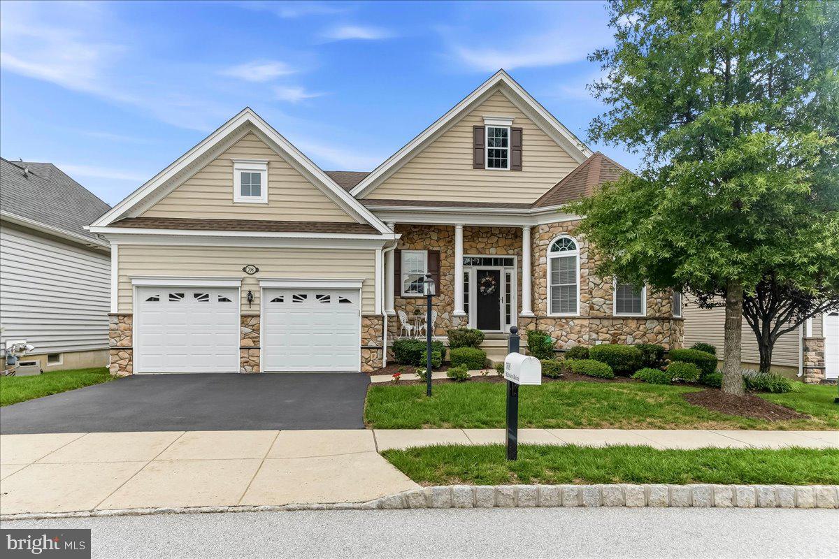 Experience Refined Living at Regency Hills