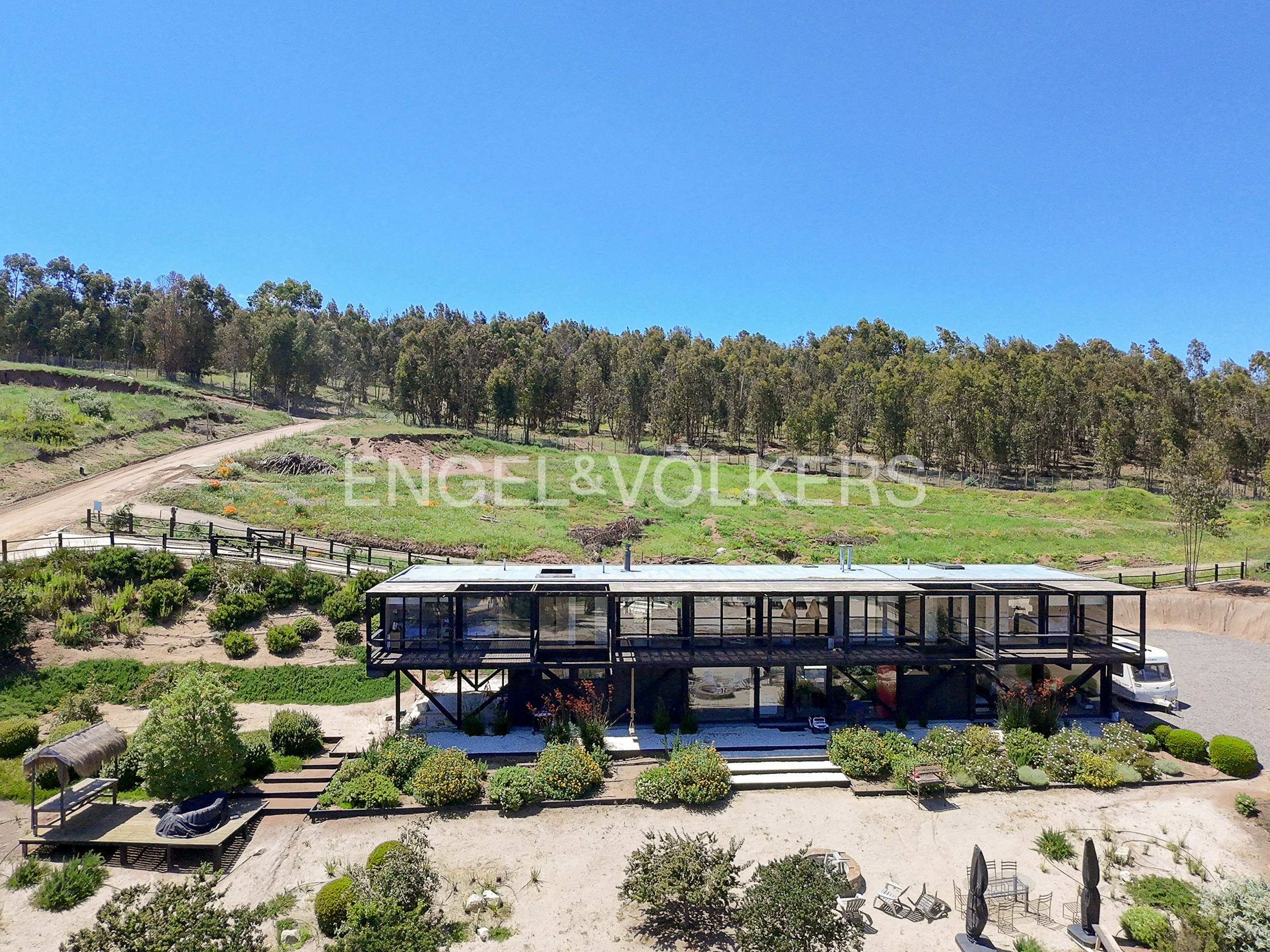 Casa moderna en condominio, Maitencillo