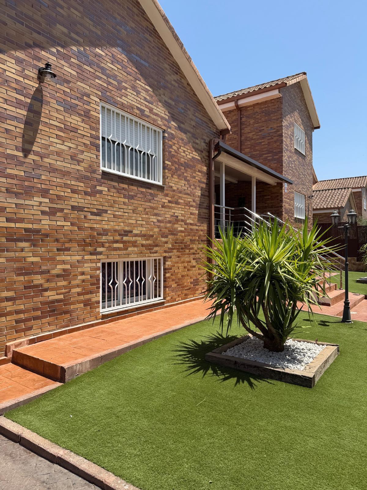 Luxury detached house in Campodón