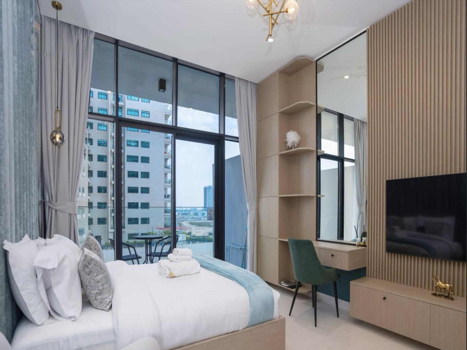Ready To Move | Premium | Close To Metro