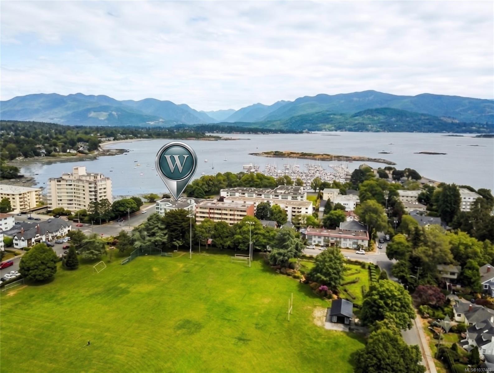 1 Bedroom Condo Steps from the Beach
