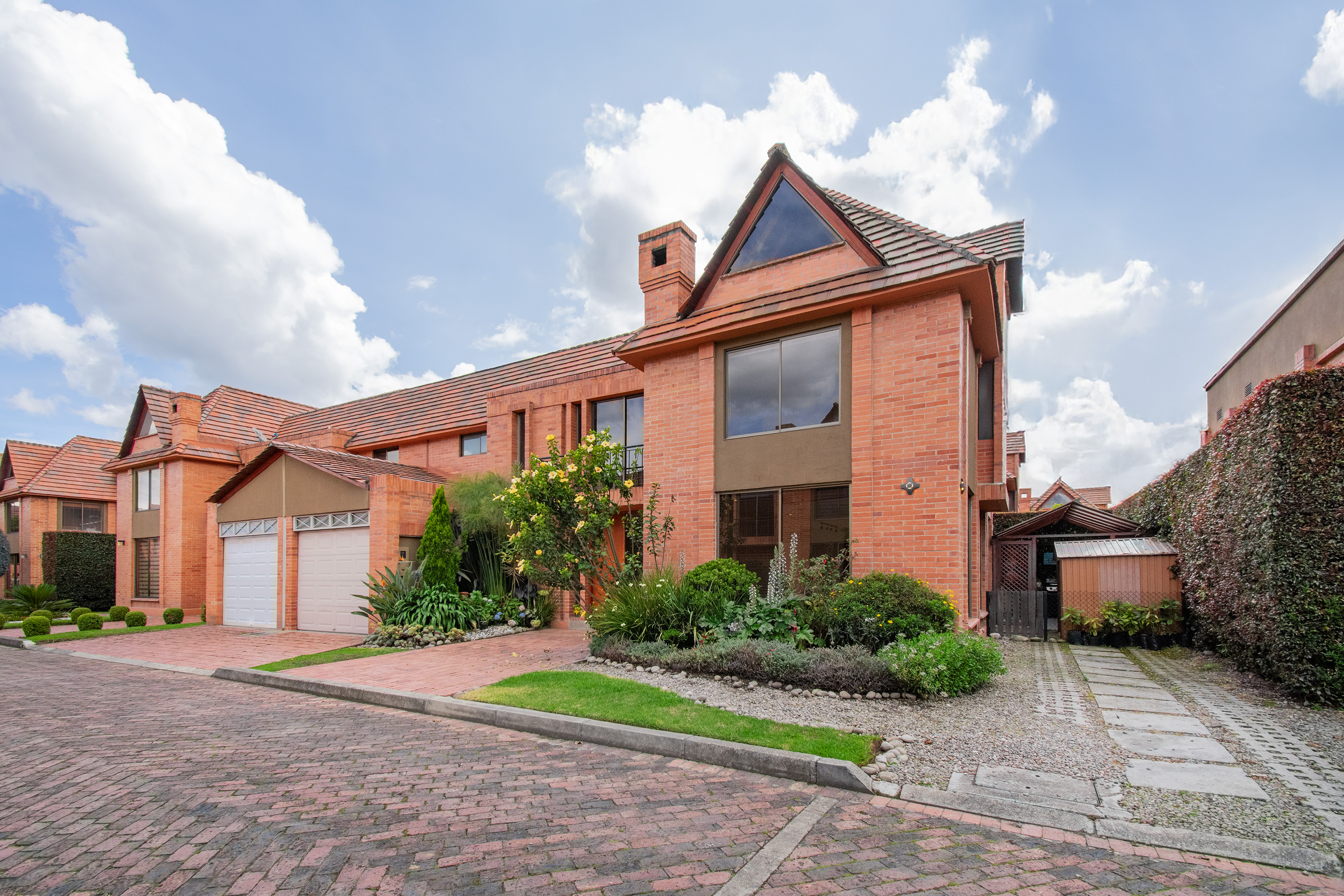 Casa remodelada para venta en Chía