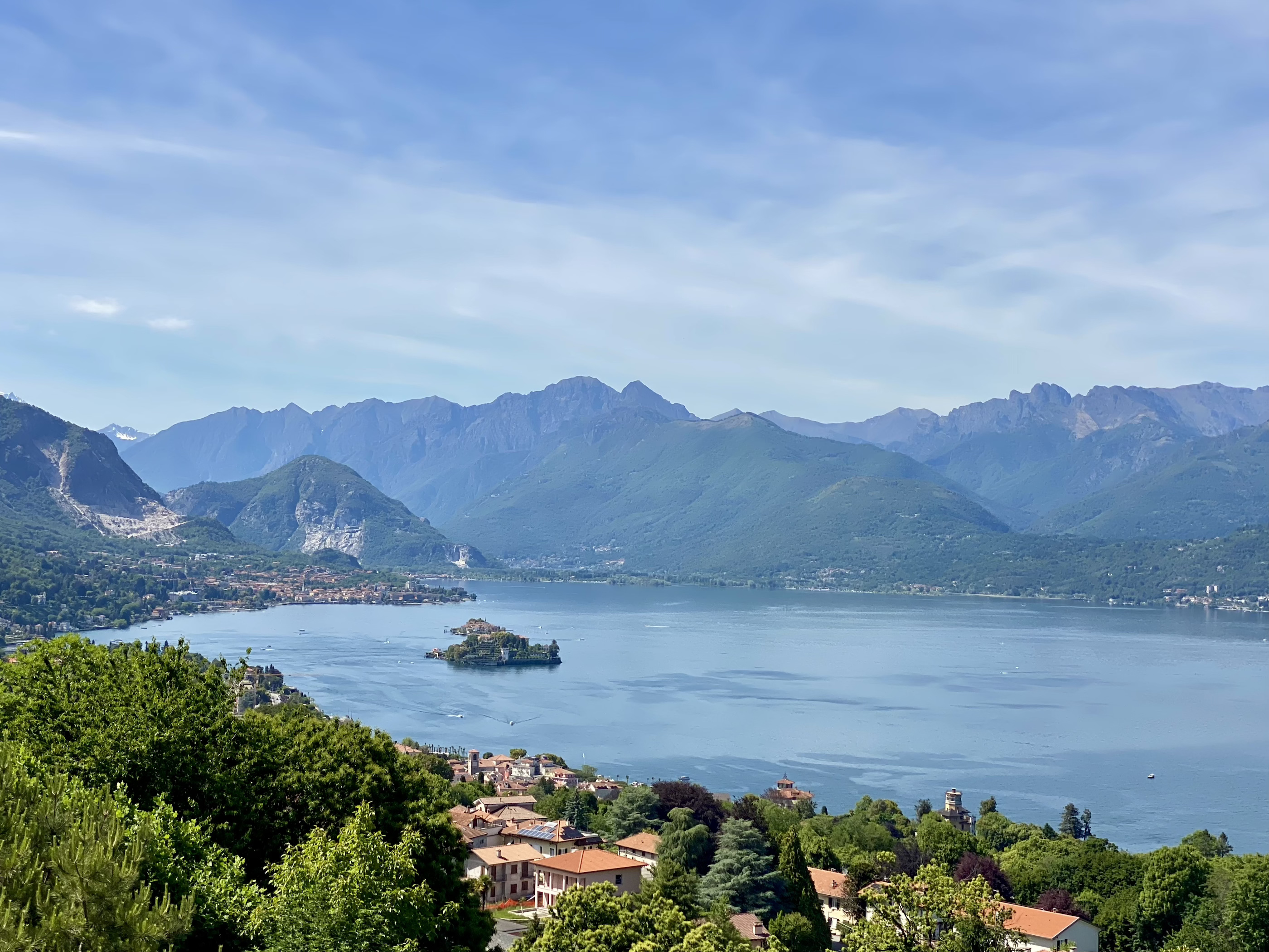 Elegant penthouse with stunning views of the Borromean Islands