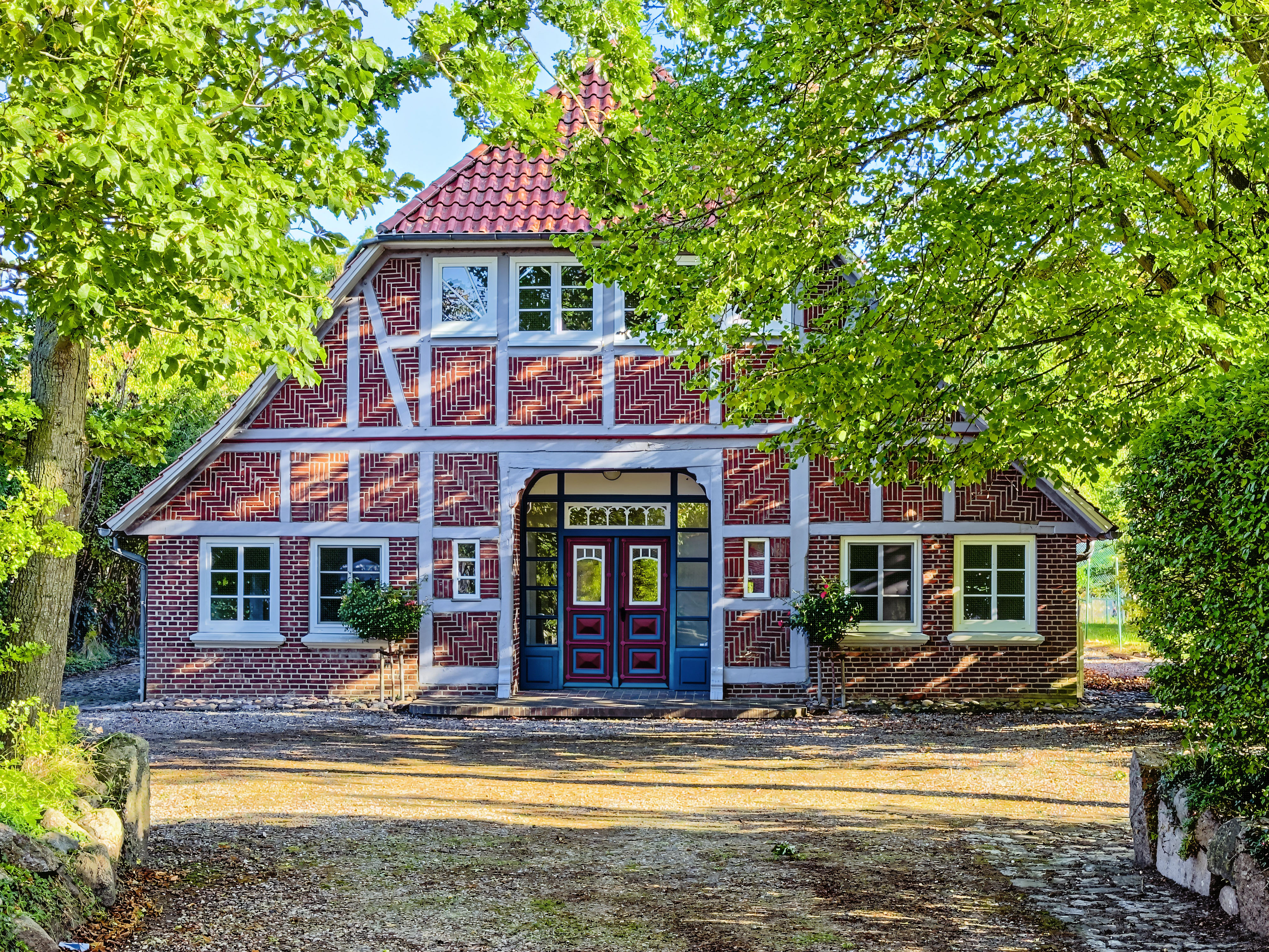 Historisches Hallenhaus mit besonderem Charme und vielseitigen Möglichkeiten