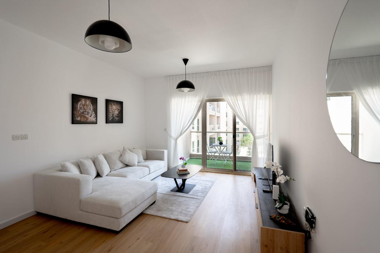 Pool View | Furnished Unit | VOT