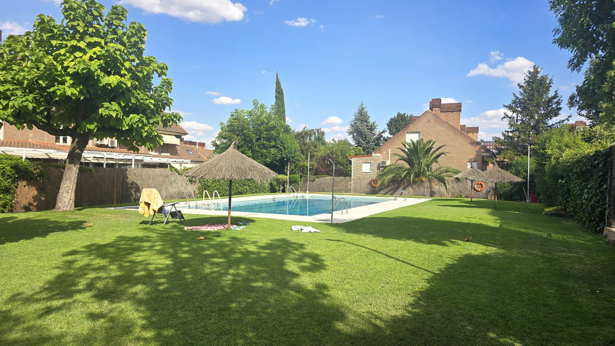 Detached house for rent in La Moraleja