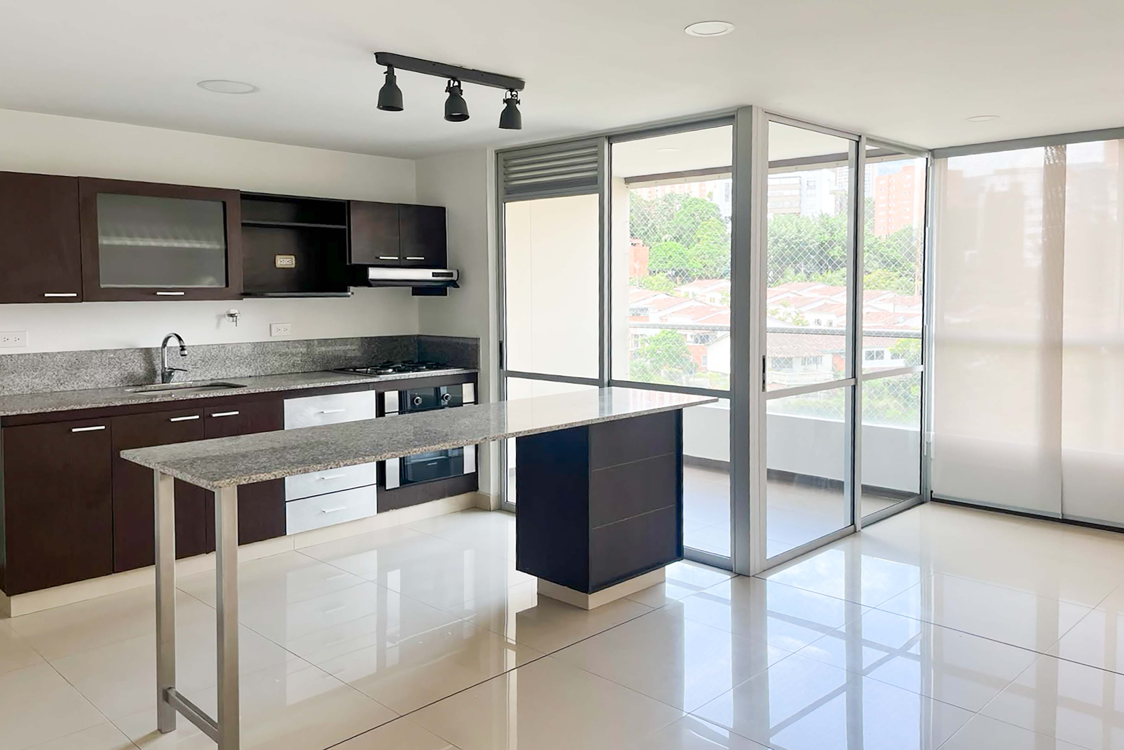 Apartamento con clubhouse para arriendo en Milla de Oro, El Poblado