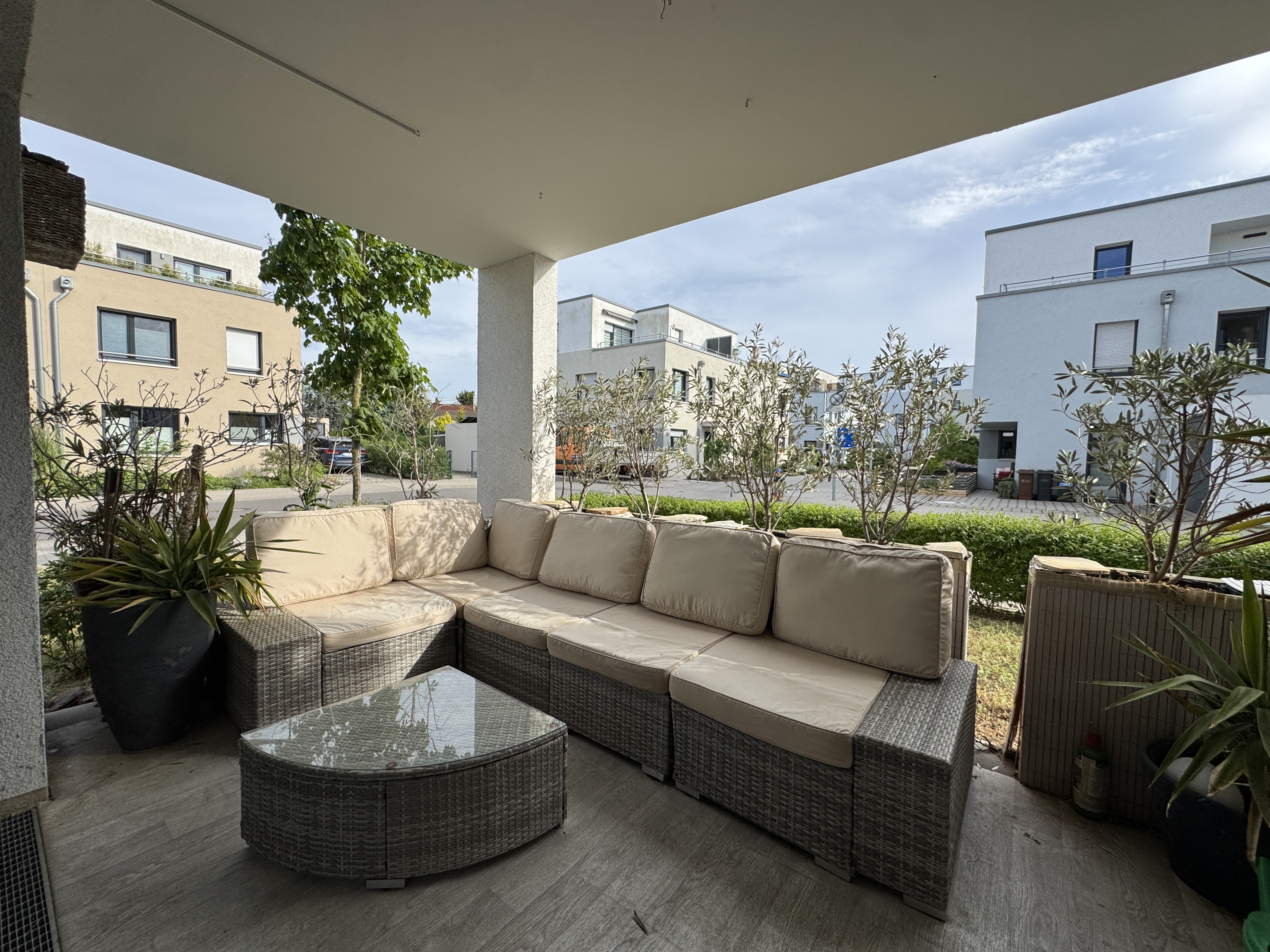 Wohnen mit Qualität & Komfort: altersgerechte Neubauwohnung mit Terrasse & Tiefgarage