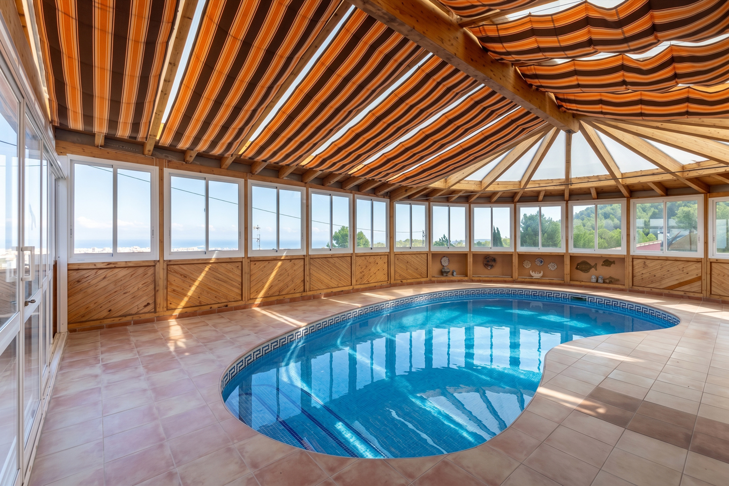 Mediterranean elegance and panoramic views in La Pedrera, Dénia