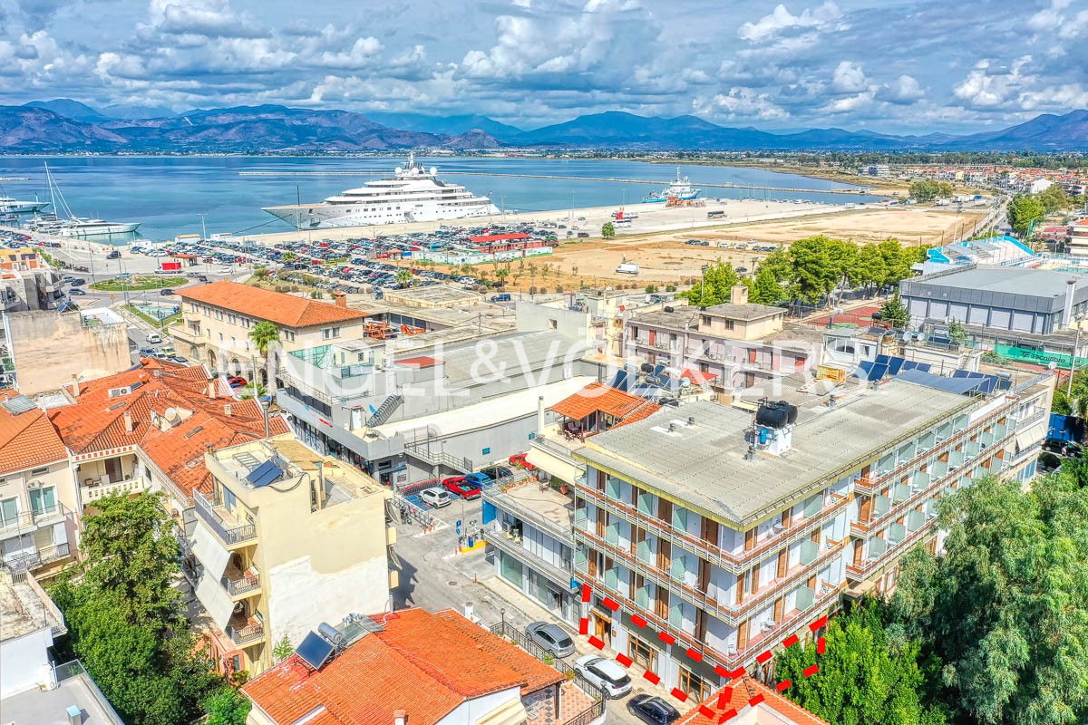Investment Property Next to the Port, in the Center of Nafpliο