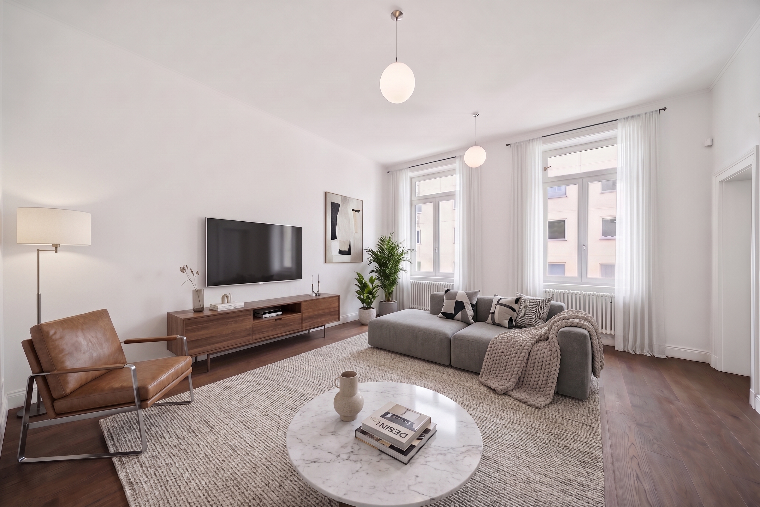Living near Belvedere: charming period apartment with balcony for singles/couples/students