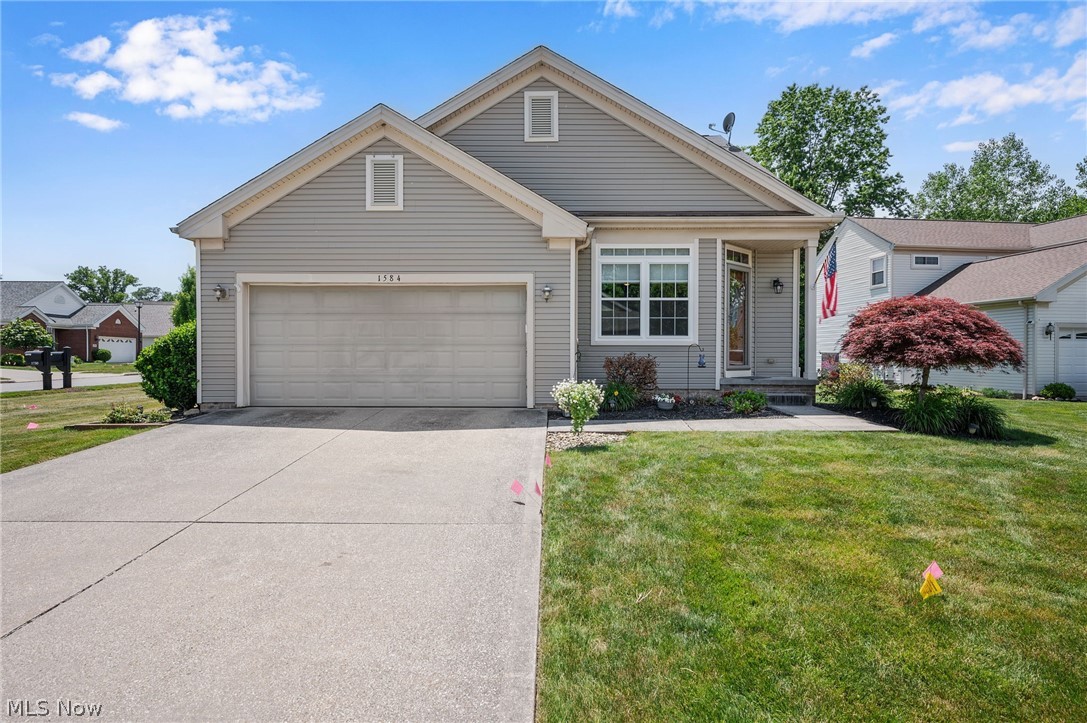 Spacious Cape Cod in Twinsburg's Whispering Woods Community
