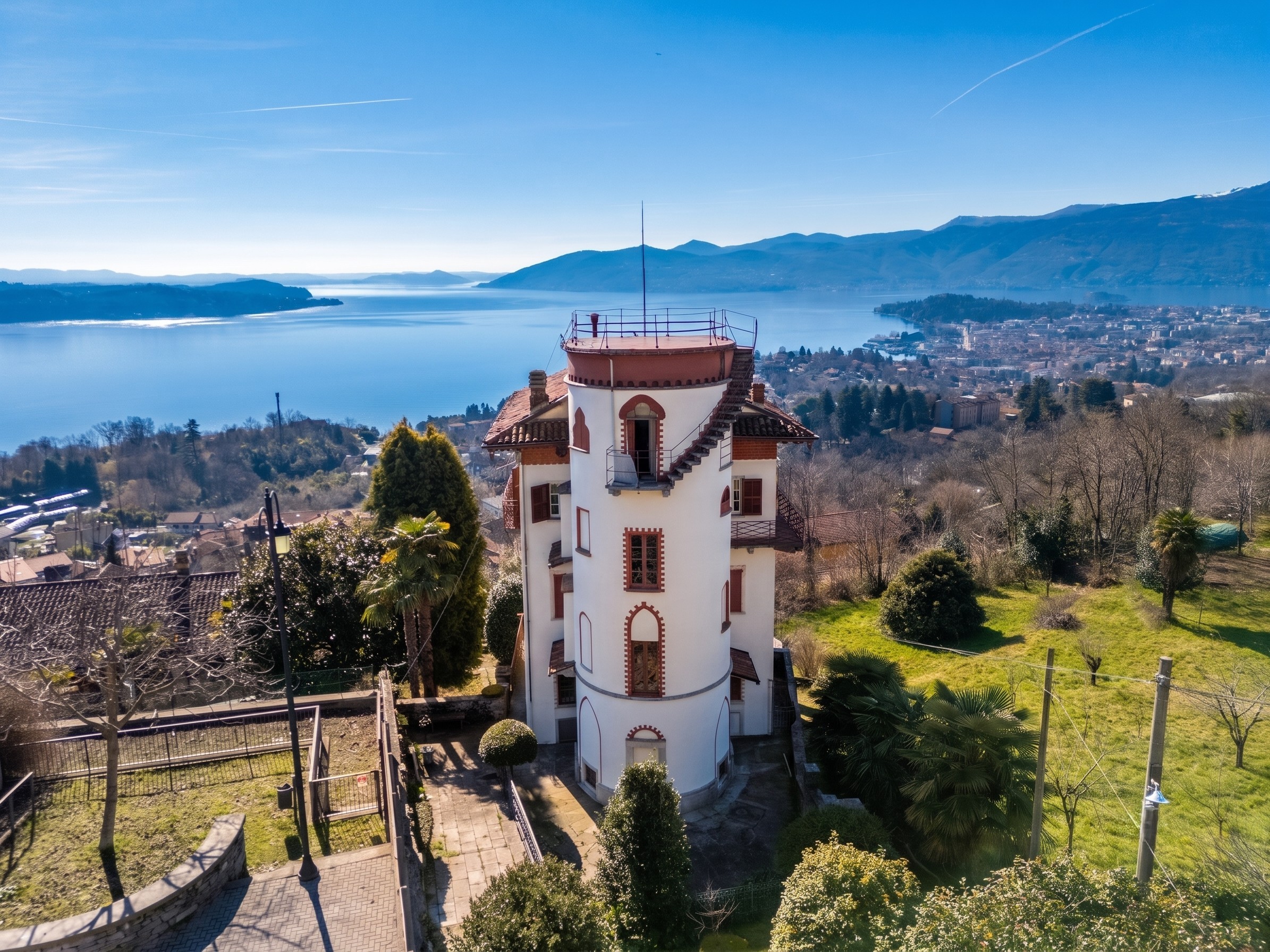 Le « Phare de Ghiffa » – Villa historique avec vue sur le lac Majeur