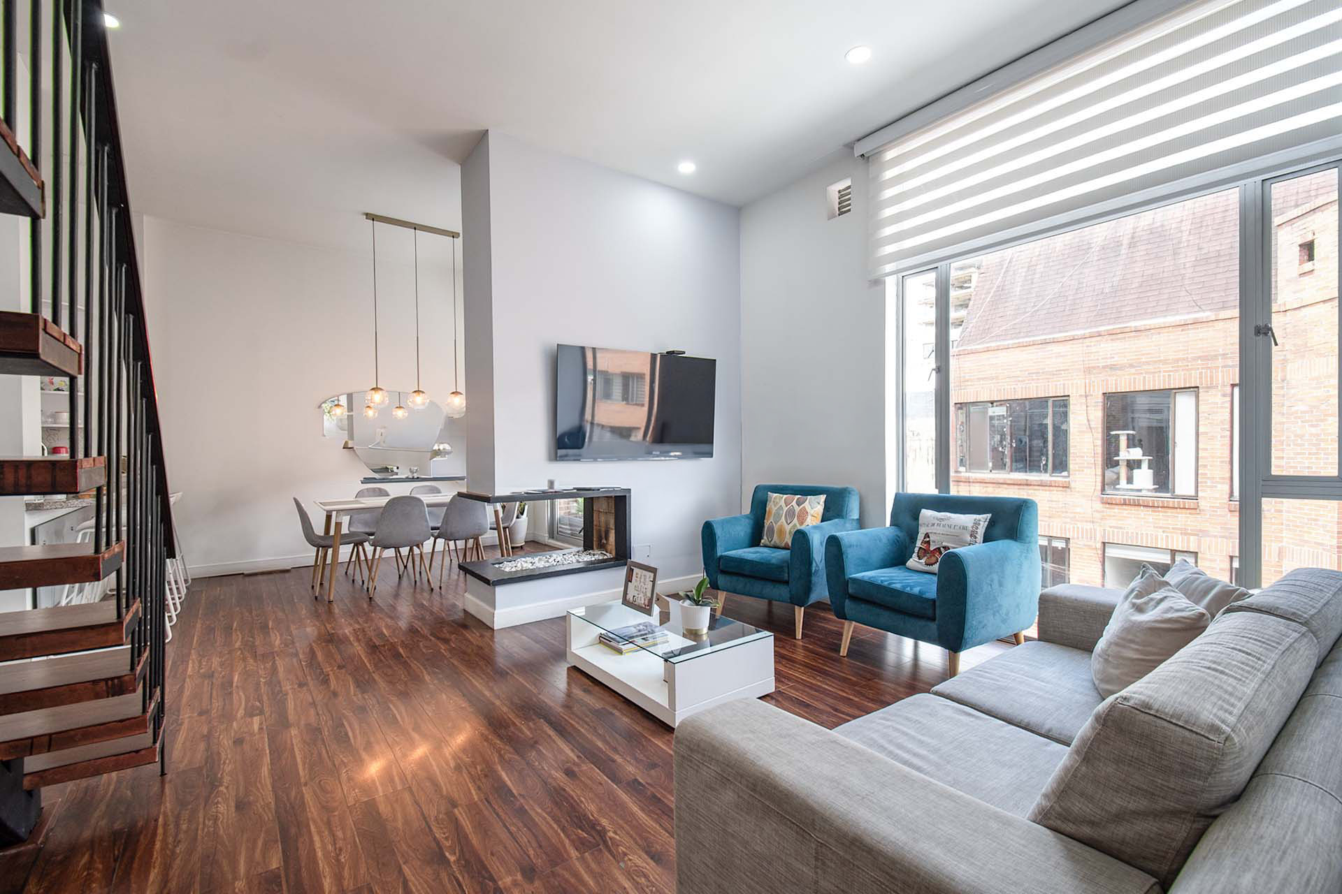 Penthouse con terraza y vista para venta en Pasadena