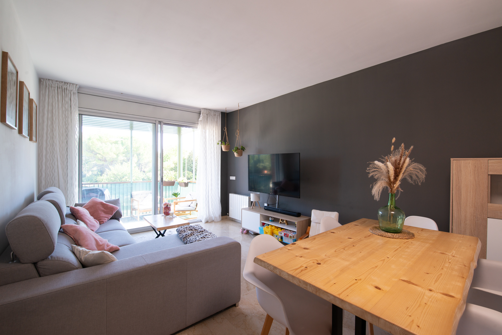 Wohnung mit Pool und Parkplatz in einer hervorragenden Gegend von Figueres