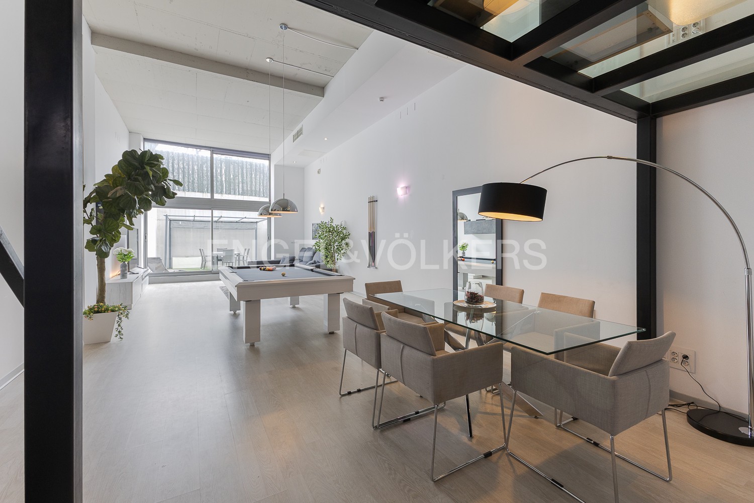 Super Duplex in Vara de Quart