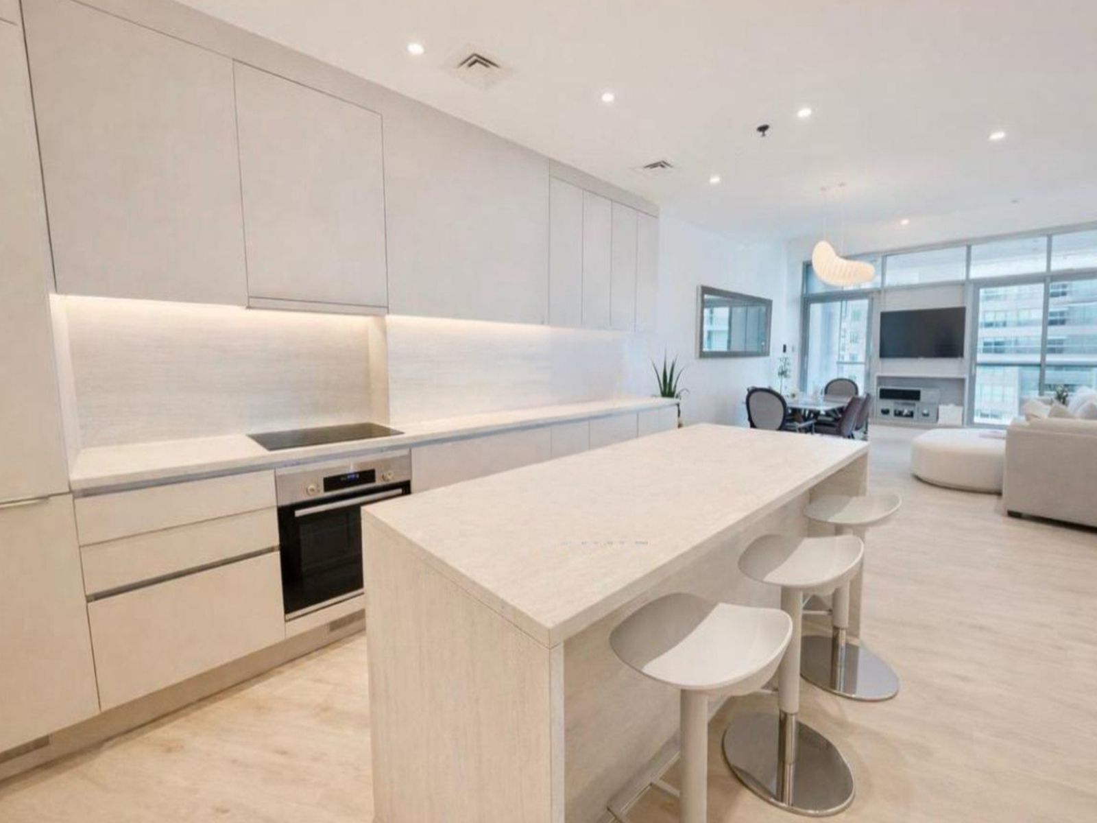 Designer Furniture | Renovated | Marina Living