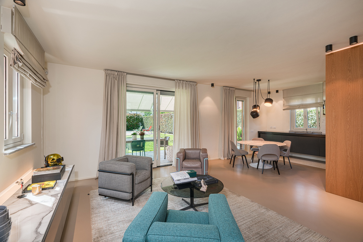 Furnisched Villa with garden and pool