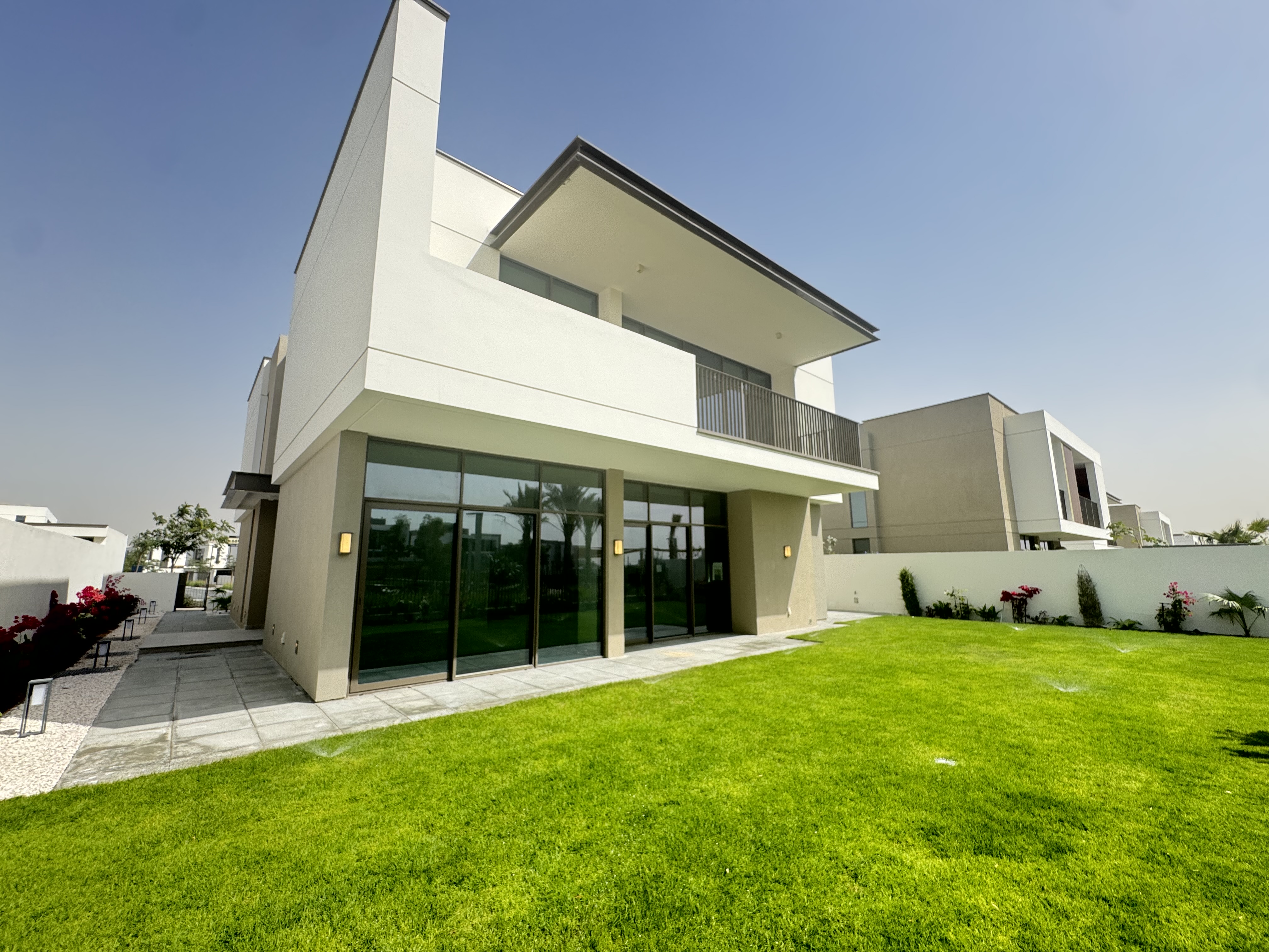 Park Facing | Fully Landscaped | Ready To Move
