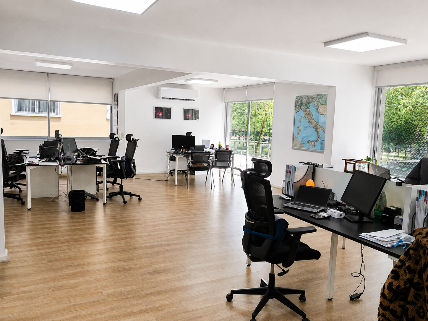 Venta oficina 130 m2 El Golf MUT
