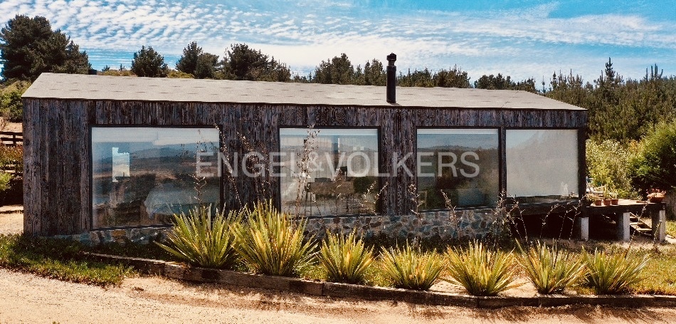 Estilo y Vista Panoramica al Mar, Año Corrido