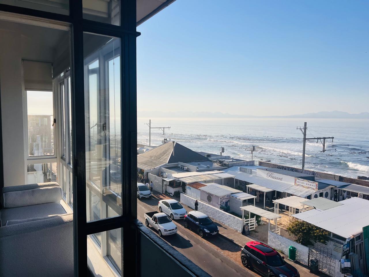 Kalk Bay seaside Apartment