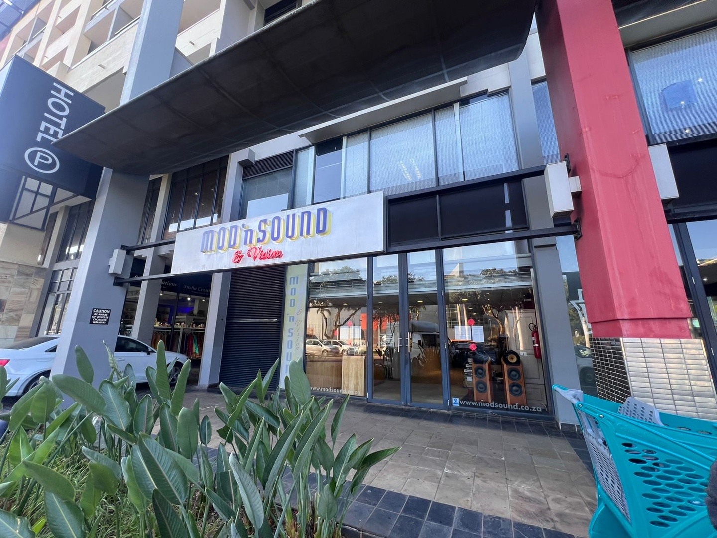 High-Visibility Rental Space Opposite Gateway!