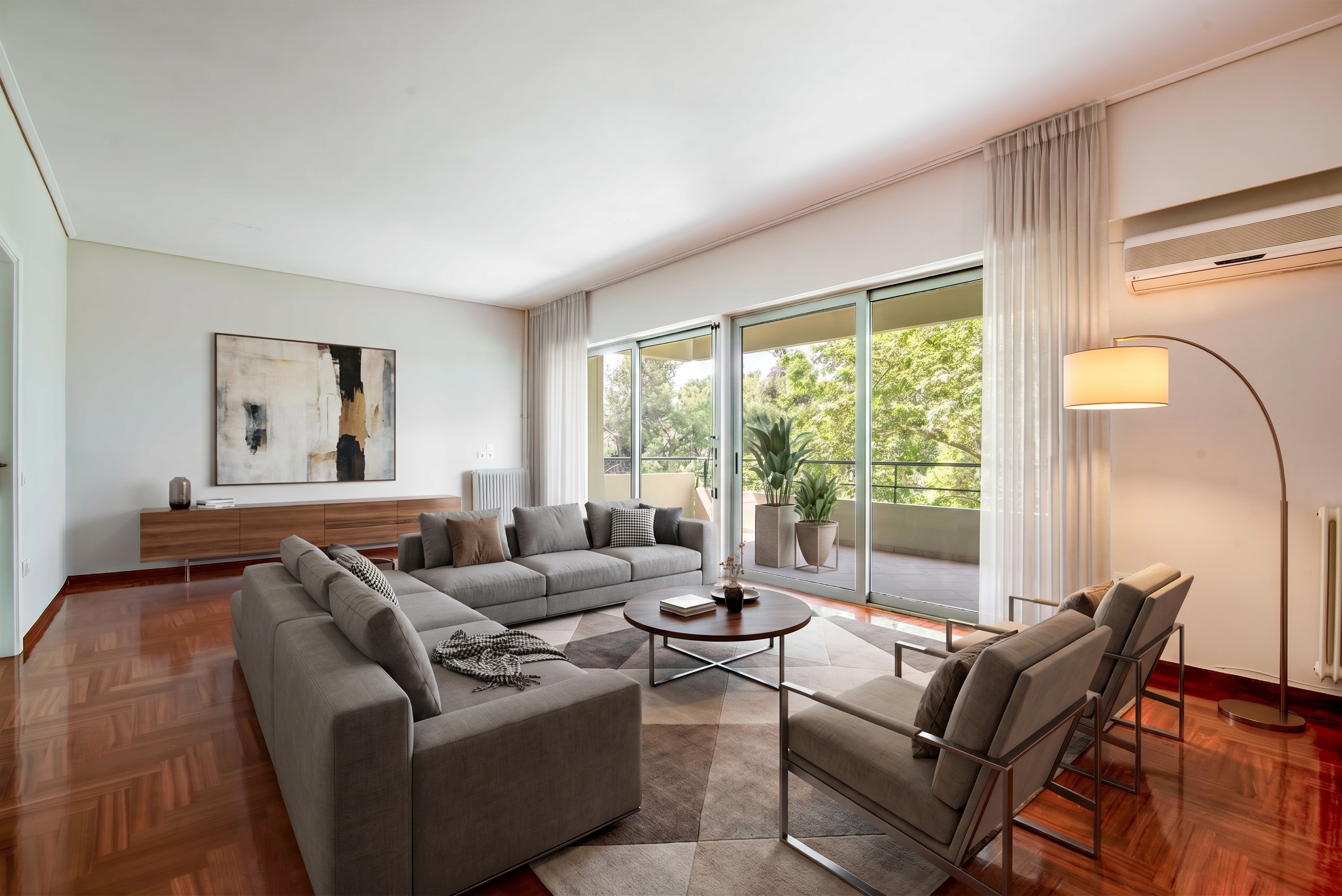 3rd Floor Apartment, Fully Renovated in Nea Erythraia