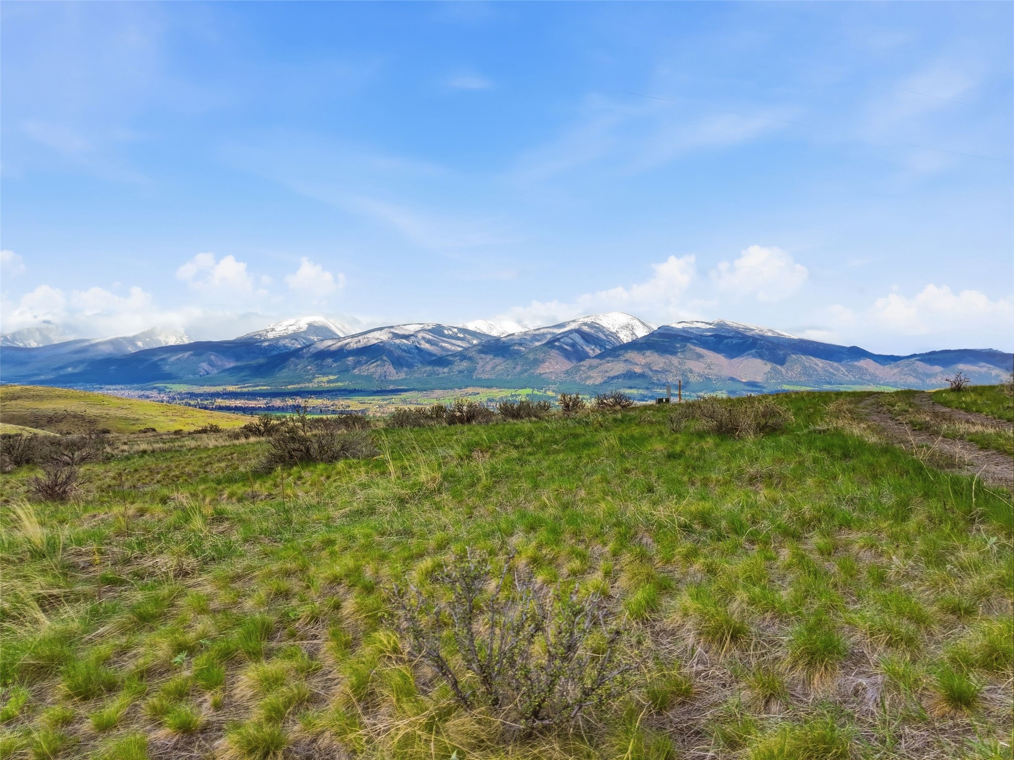 Acreage with Amazing Views
