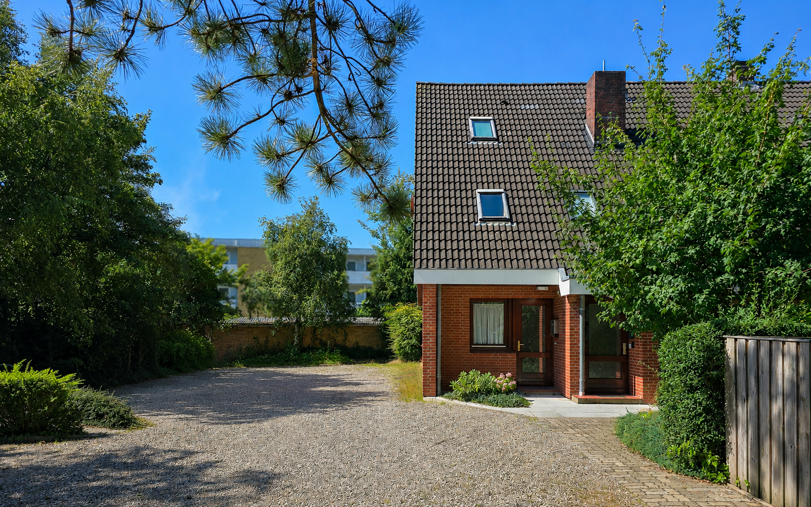 Großzügige, ruhige Wohnung in SPO Dorf