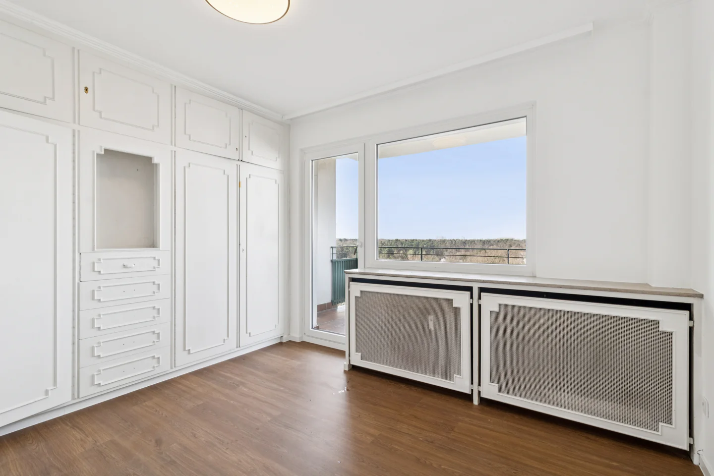 Großzügige 5-Zimmer-Penthousewohnung mit einzigartigem Wohnambiente und Balkon - Photo 4