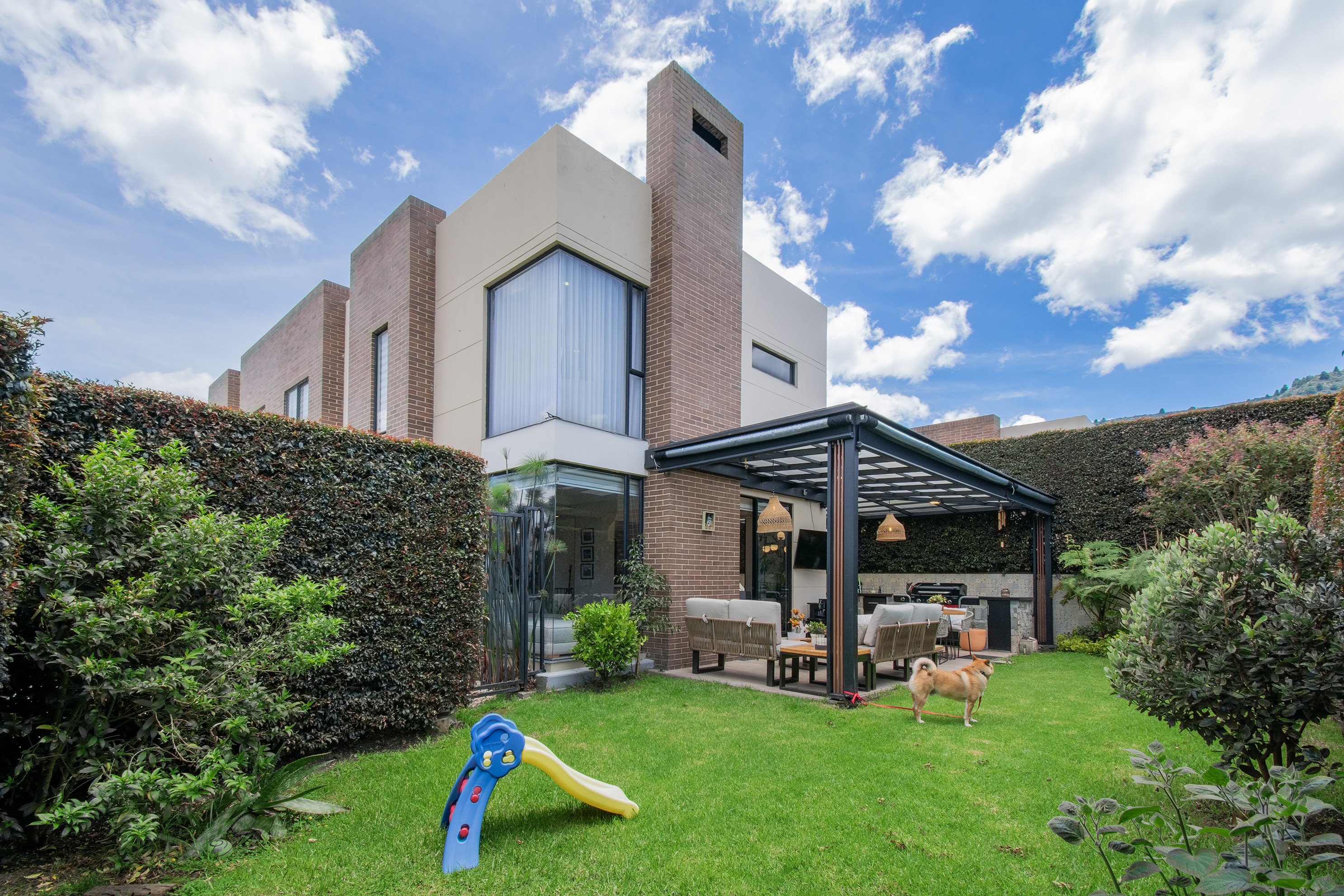 Casa campestre para venta en Cota