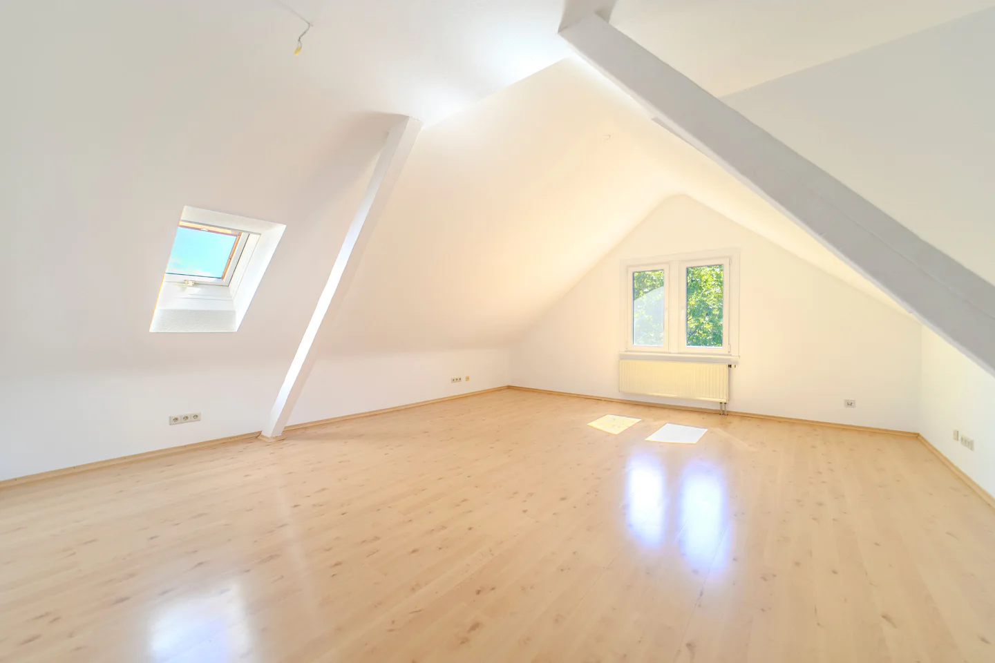 Reserviert: 3-Zimmer-Dachgeschosswohnung - Foto 5