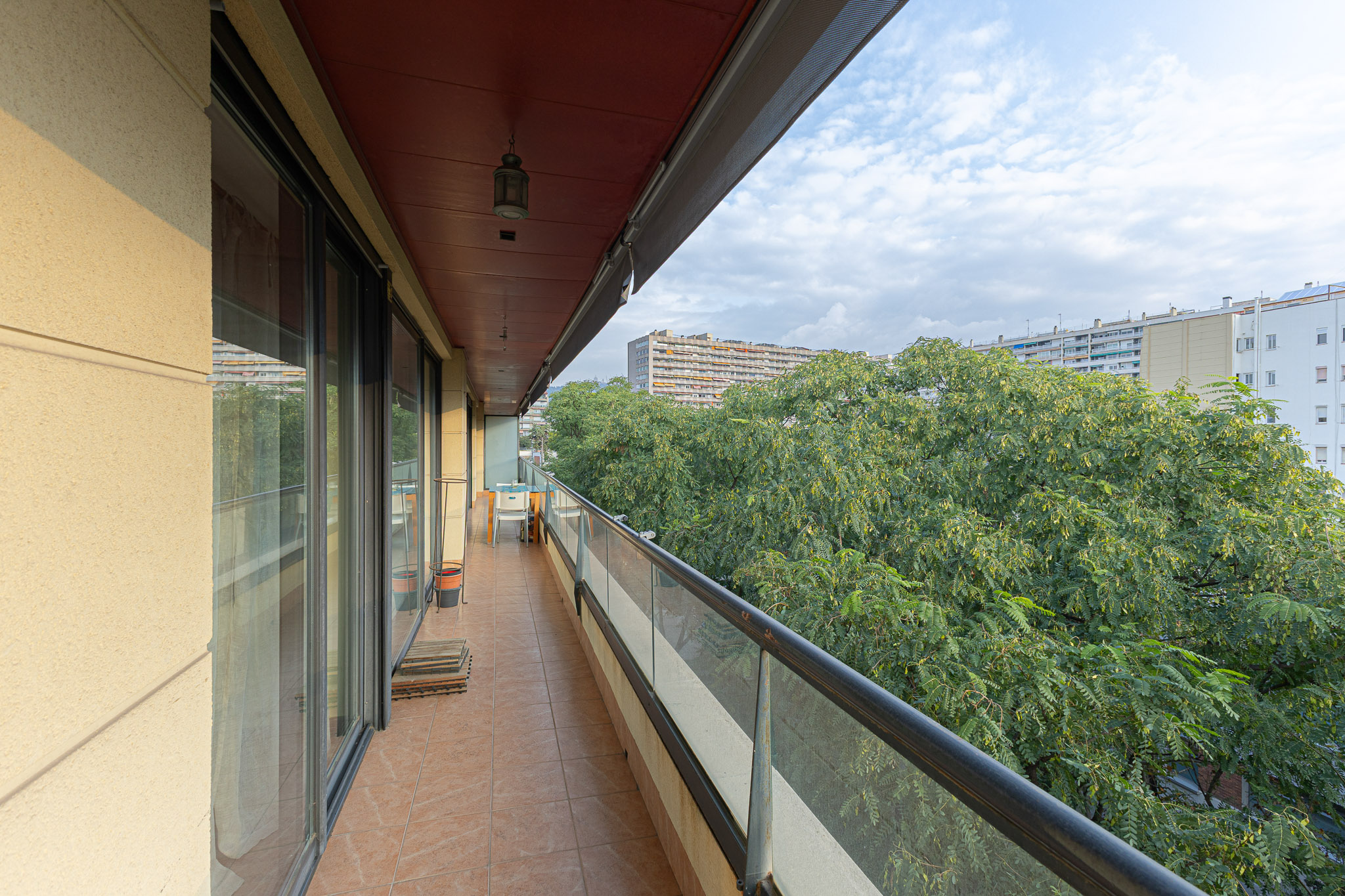 Wonderful long-term apartment in Les Corts