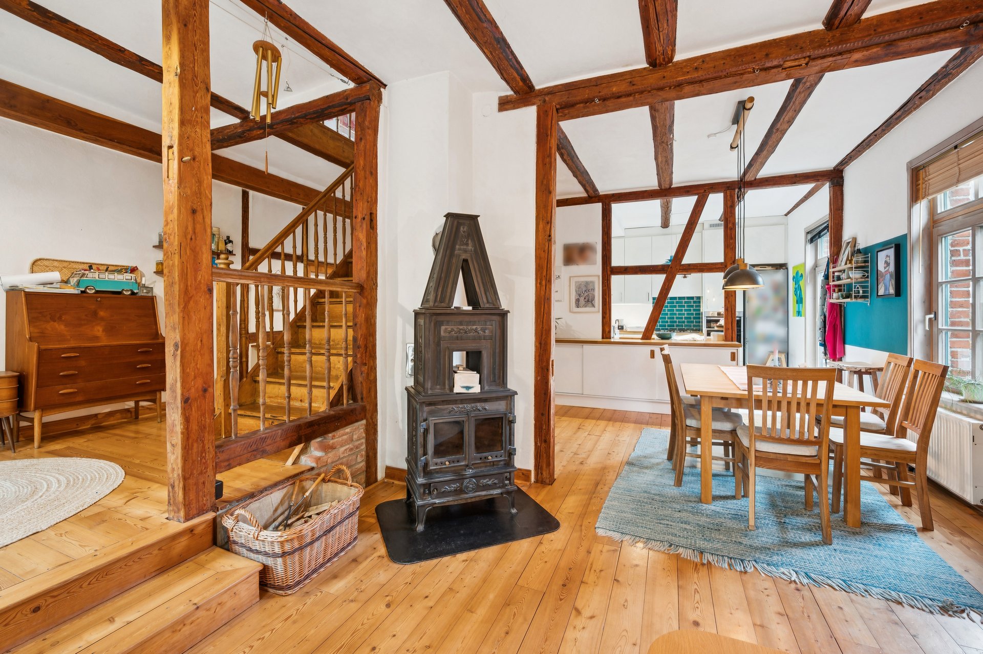 Historic half-timbered gem with spacious living concept in Seelze