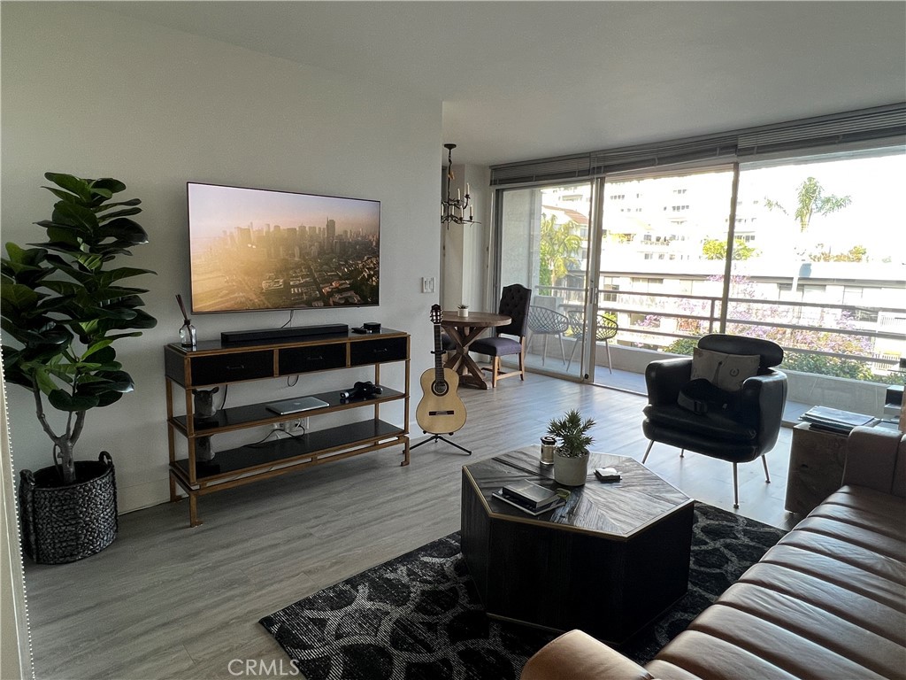 Wraparound Balcony & Resort Amenities — Prime West Hollywood