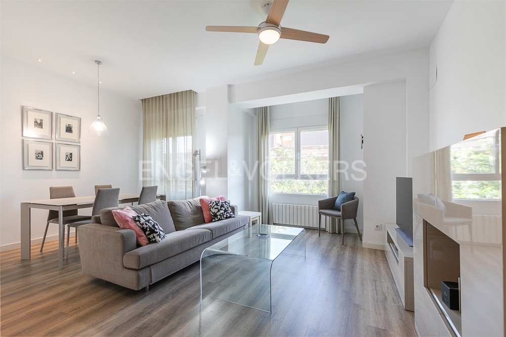 Short stay near Mestalla from JUNE to SEPTEMBER