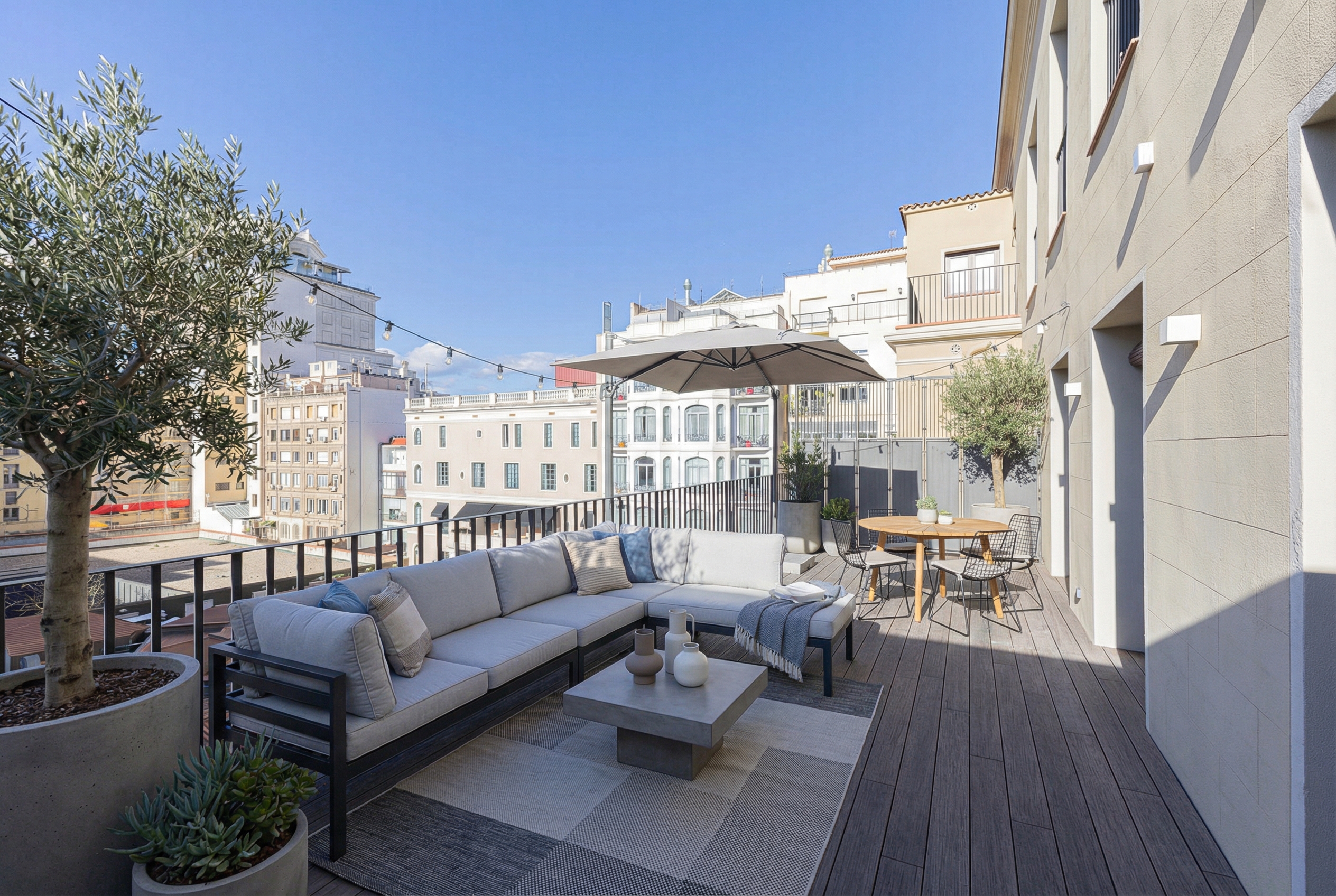 Außergewöhnliches Penthouse in einem herrschaftlichen Gebäude neben Passeig de Gràcia