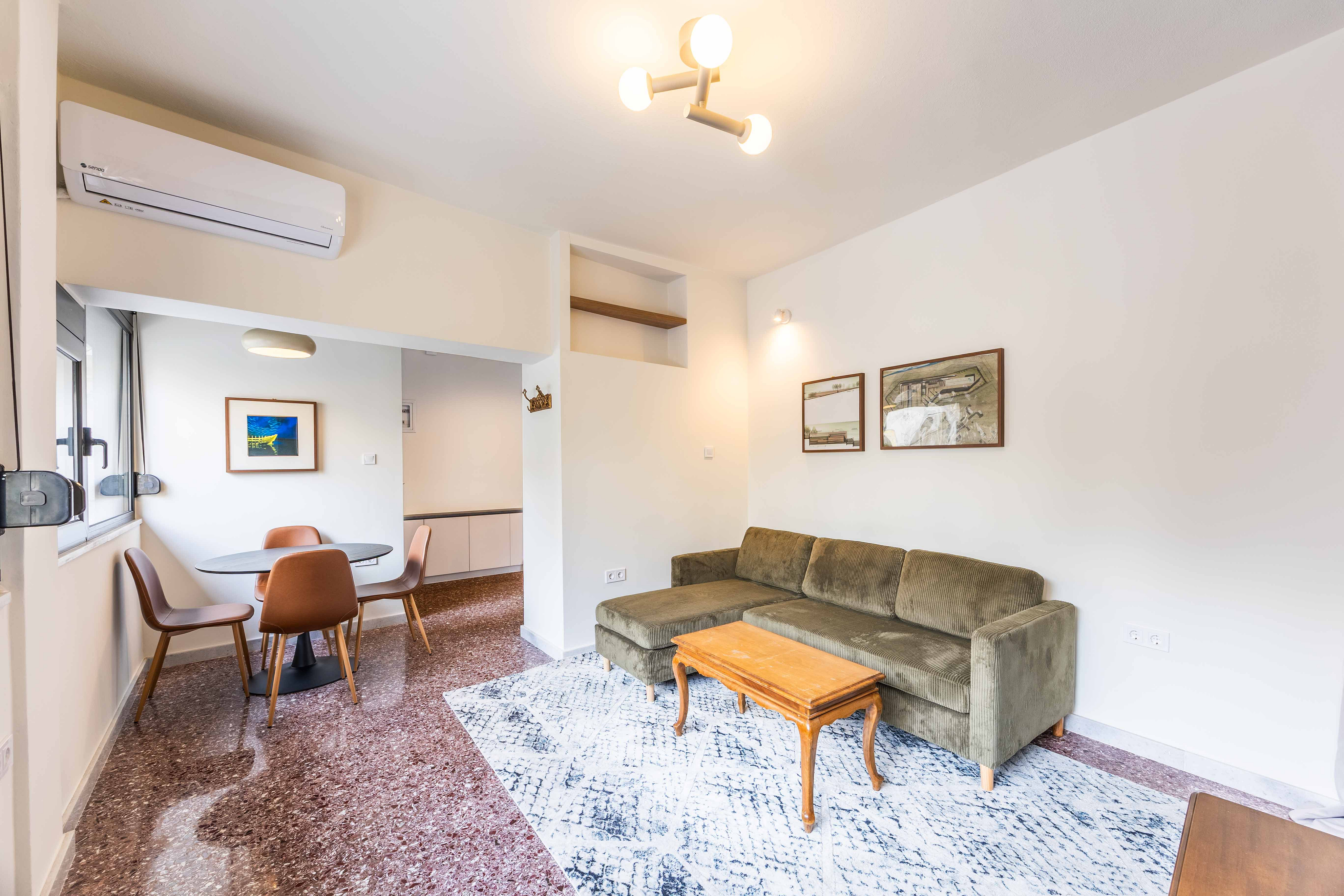 44 sq.m. apartment behind Supreme Court ideal for Golden Visa
