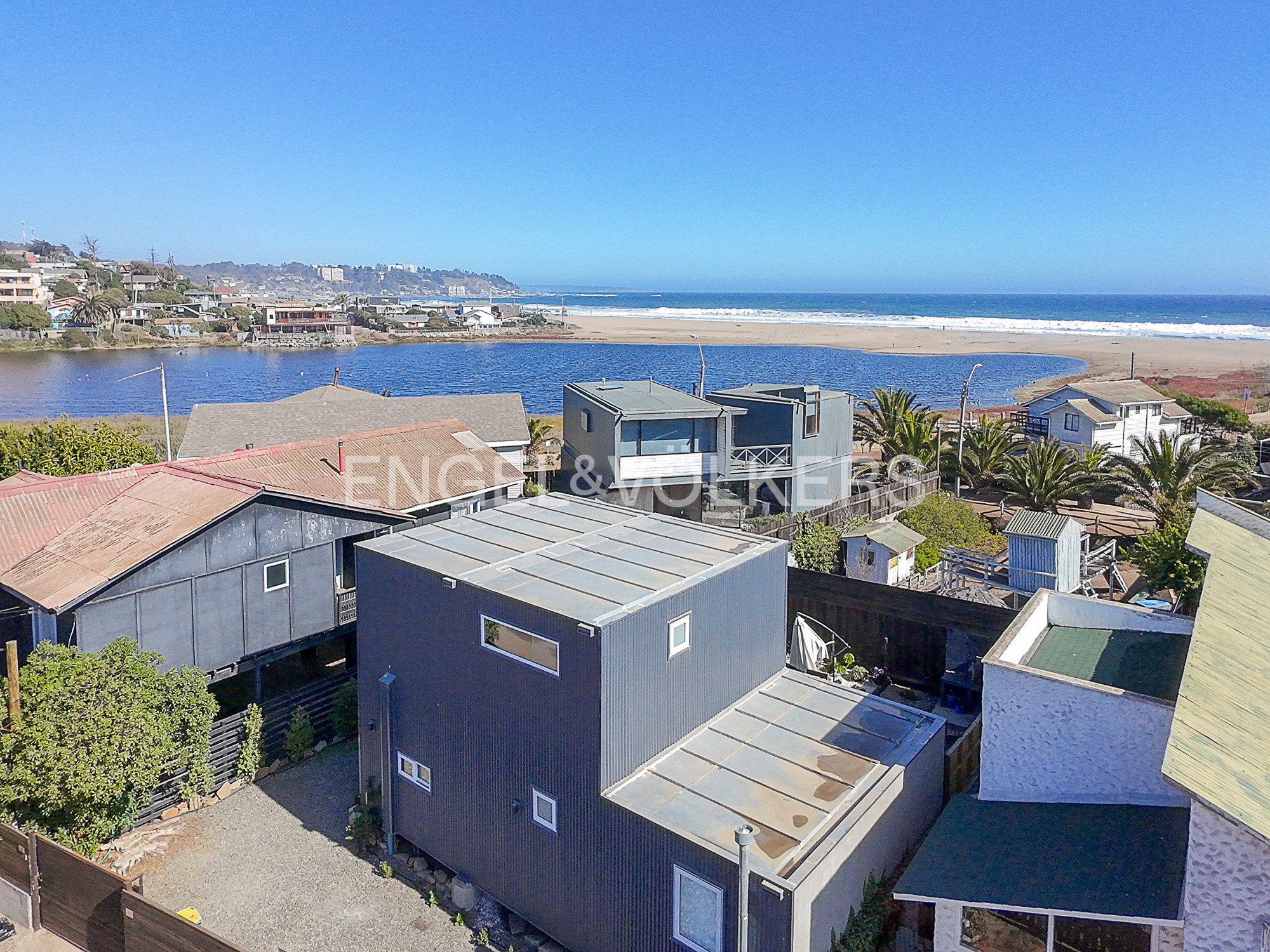 Espectacular casa nueva en La Laguna