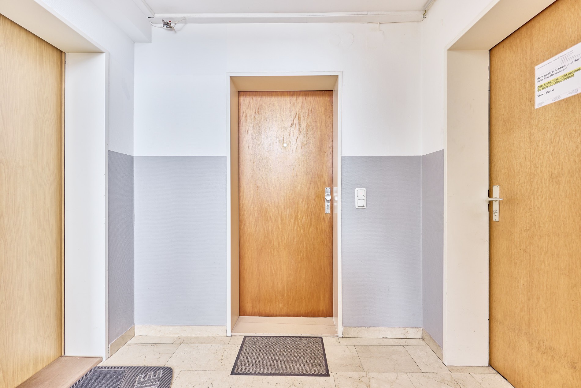 Reizende  Souterrainwohnung mit Terrasse & Gemeinschaftsgarten