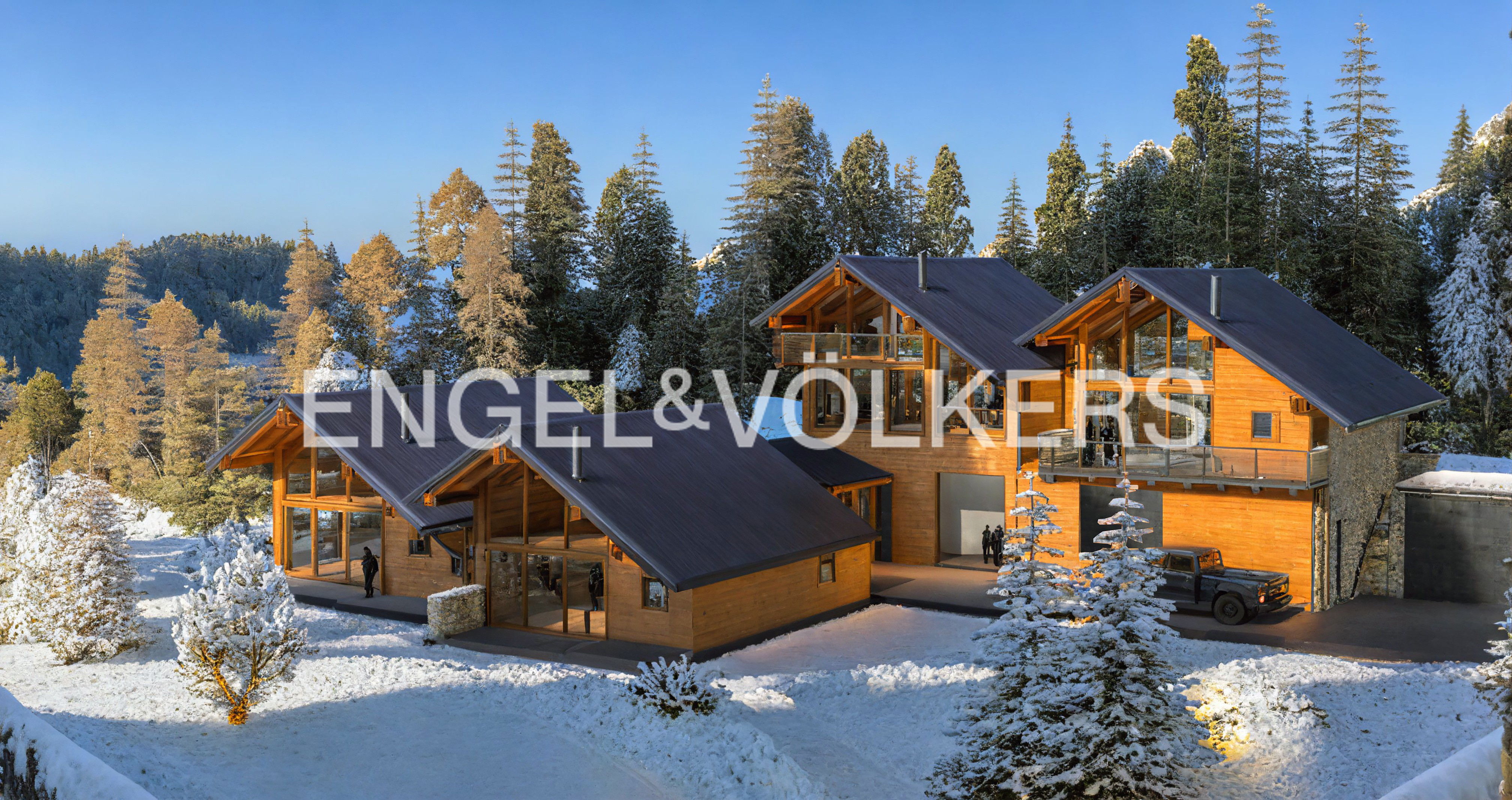 Spectacular Galaxy Chalet Village complex
