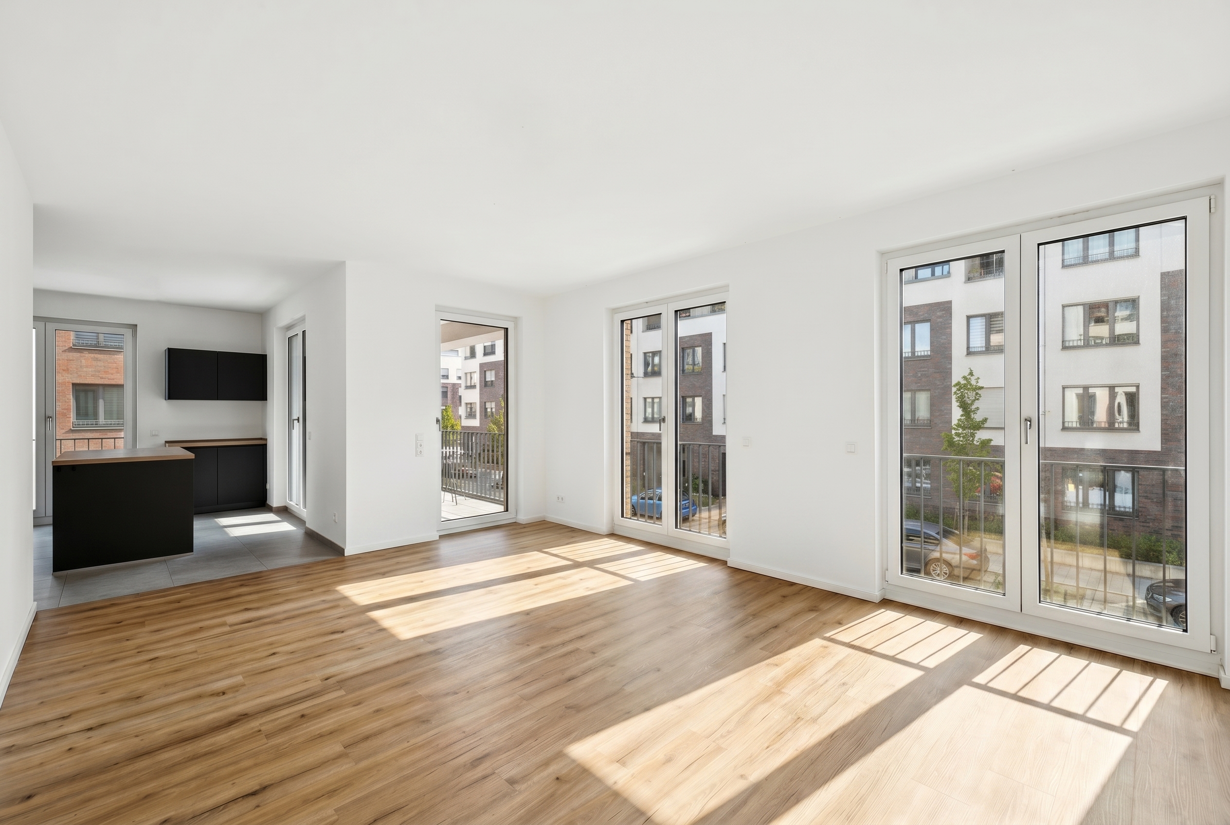 Stilvolle Neubauwohnung mit Südbalkon und Tiefgarage in Karlshorst