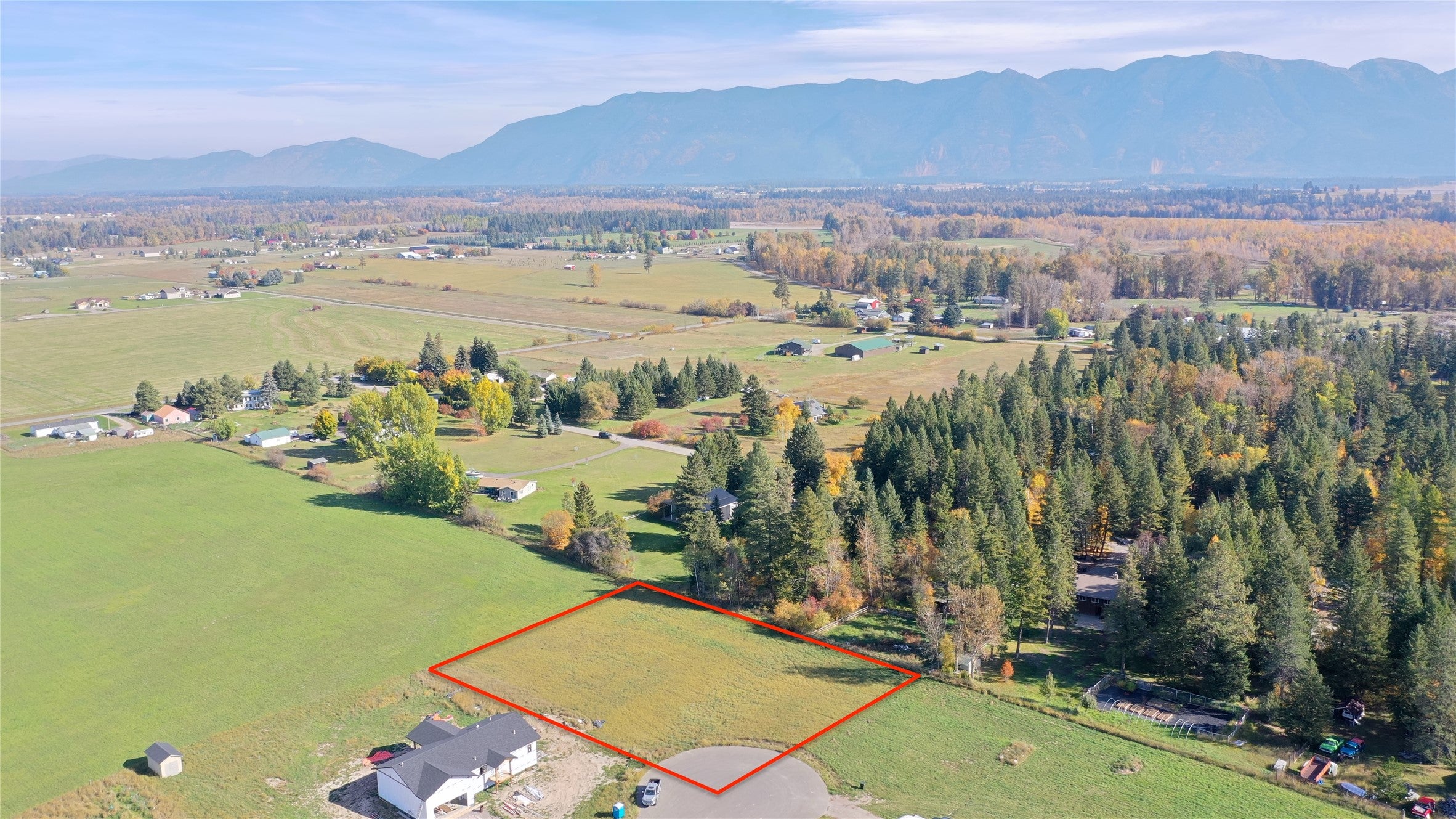 Spacious 1.10 Acre Parcel In The Flathead Valley