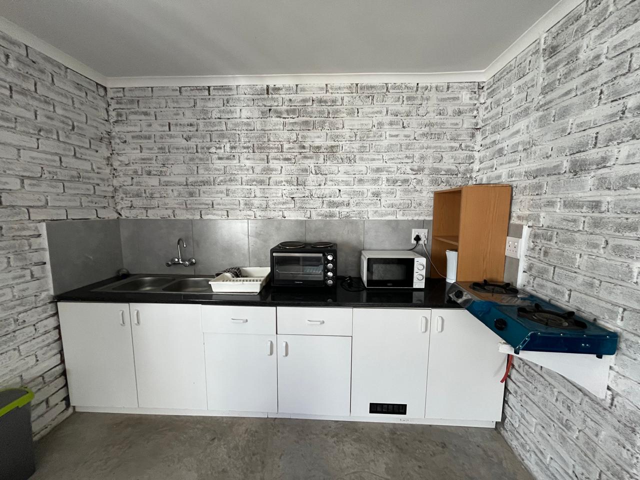 Ideal Accommodation For Business Teams Unit 2