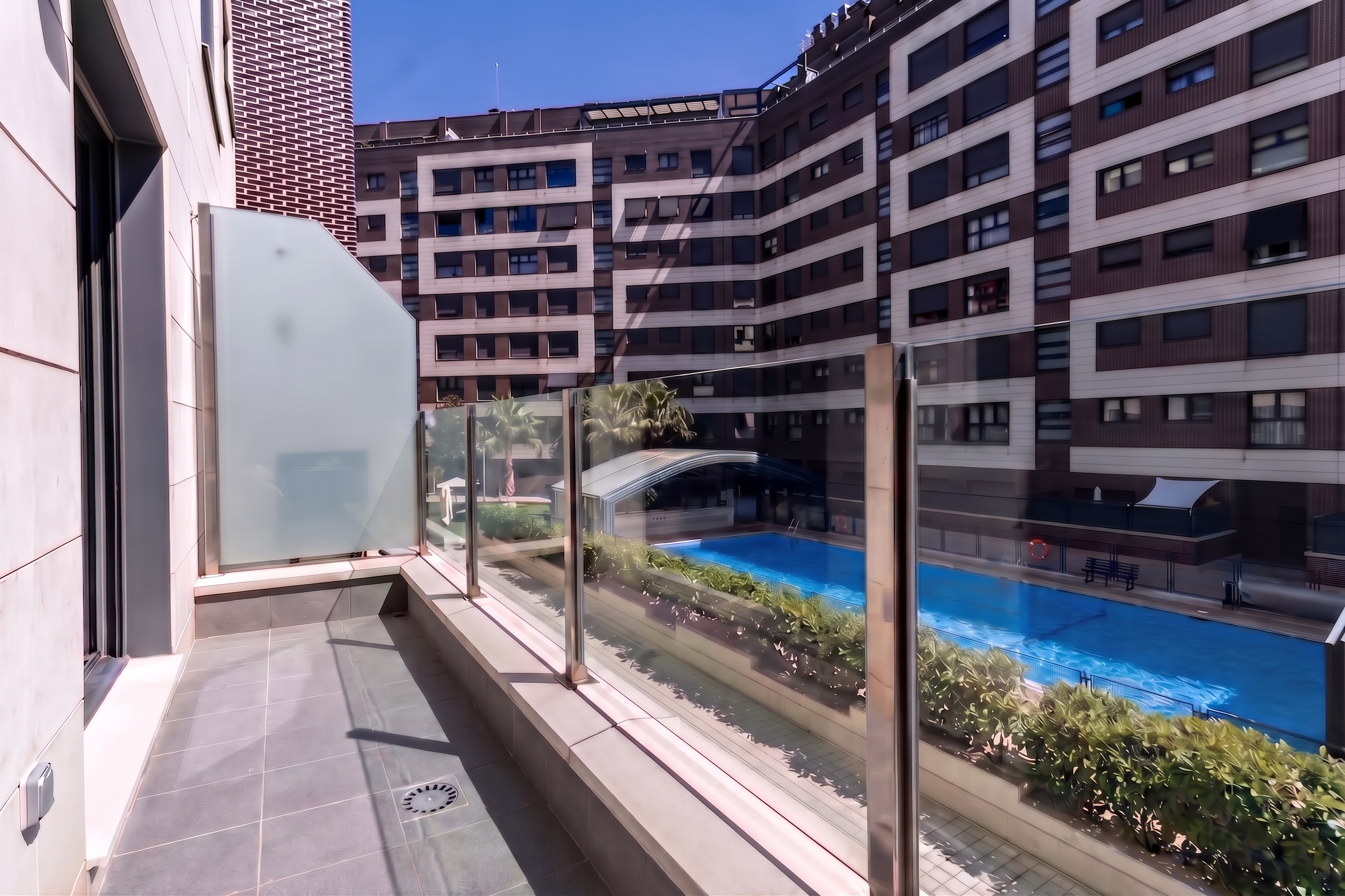 Spectacular exterior apartment with terrace in Retiro
