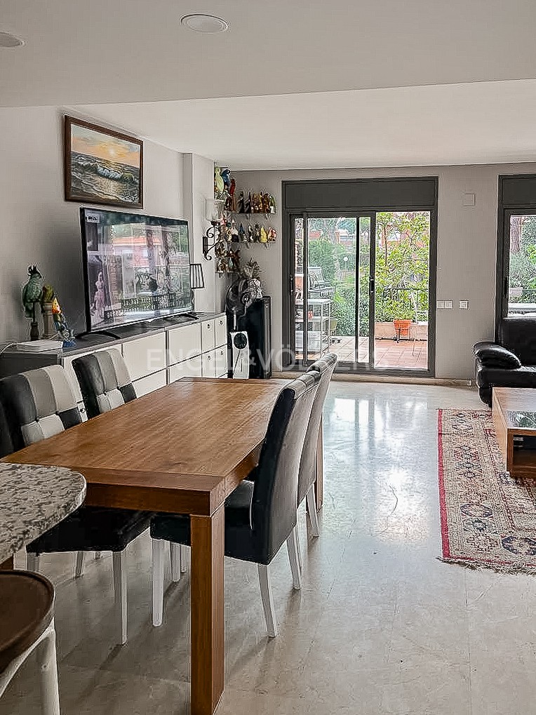 Casa adossada per a lloguer temporal