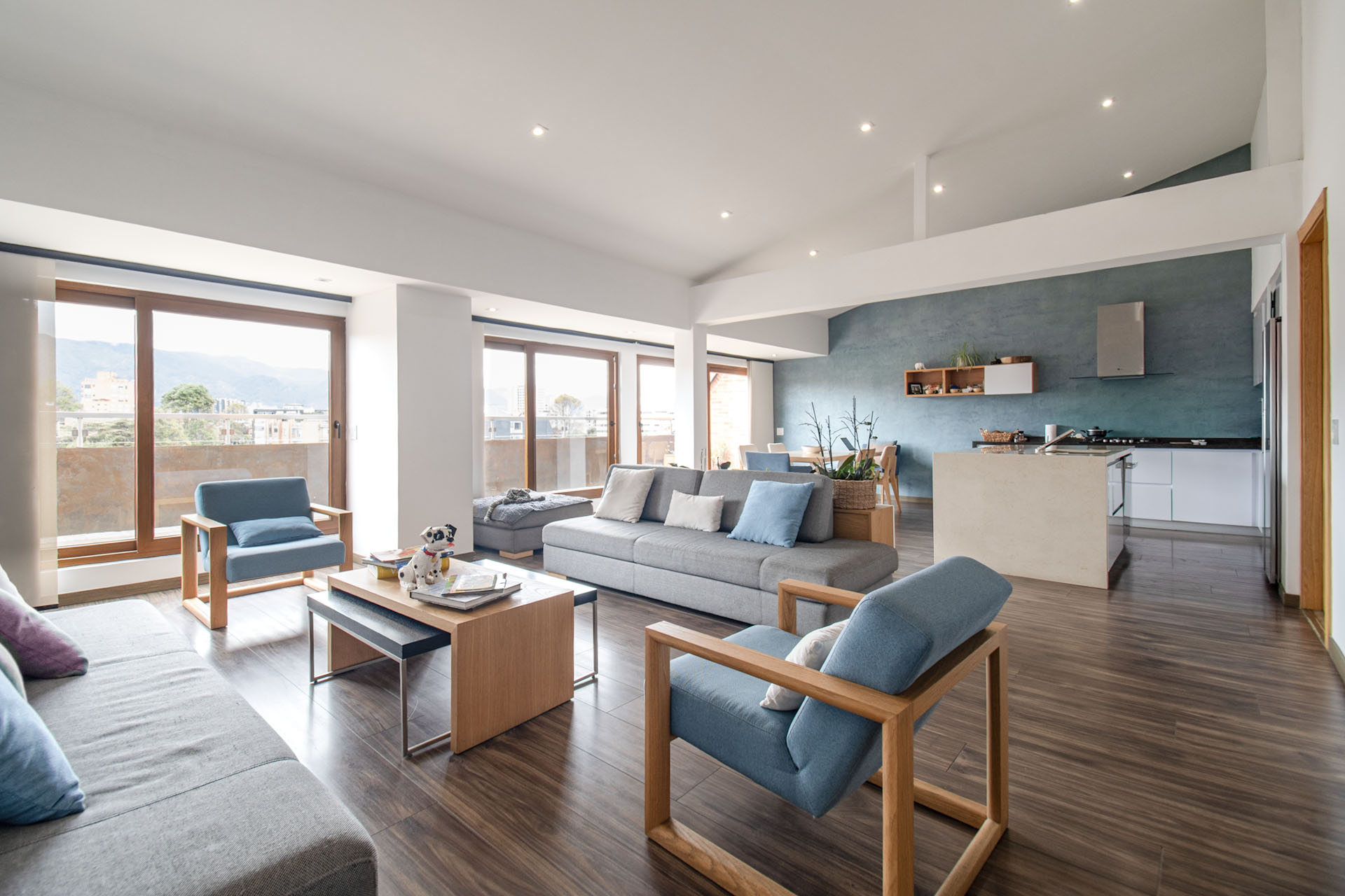 Penthouse con terraza para venta en Puente Largo
