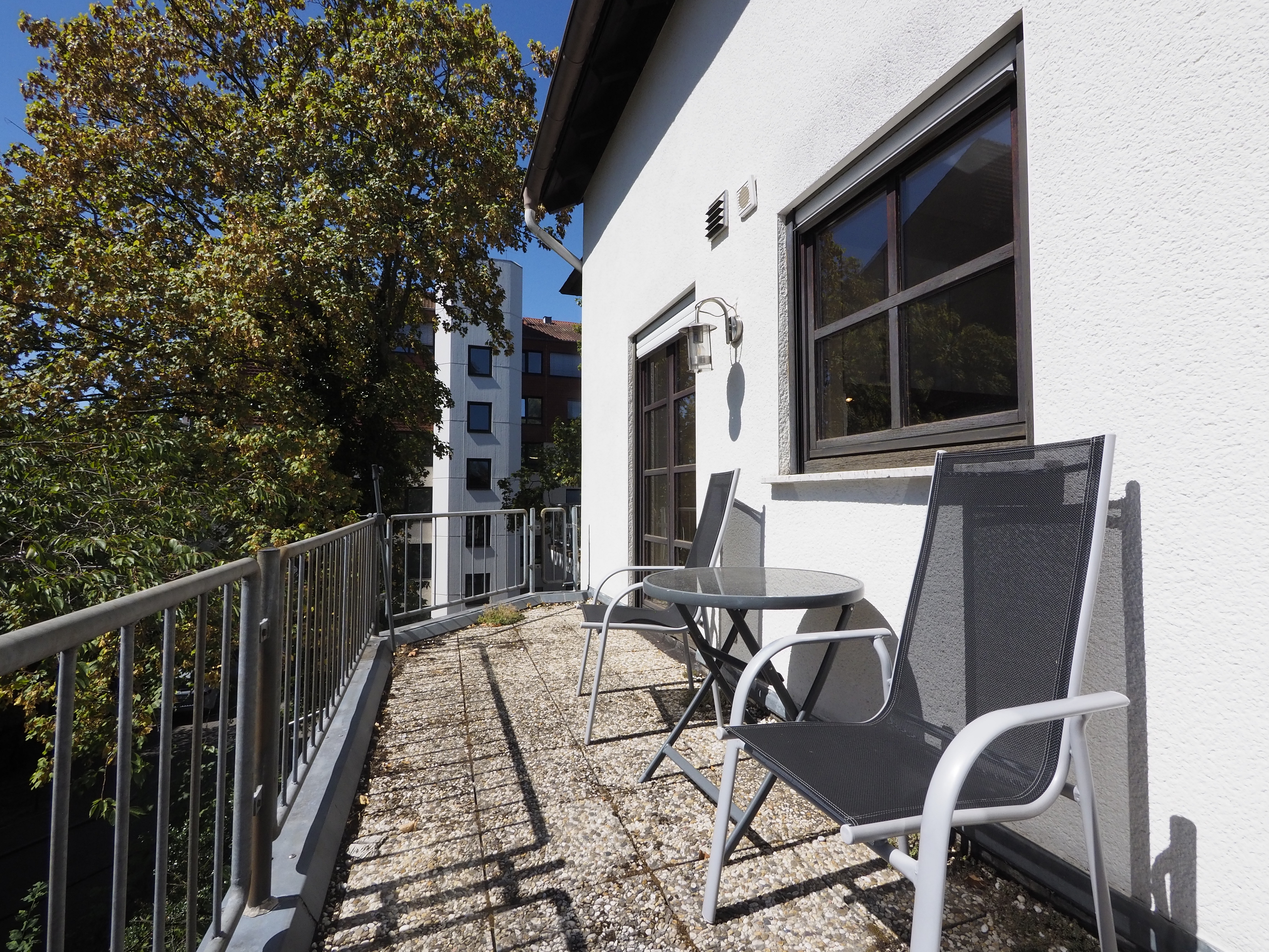 Wohnen im Herzen Homburgs – Großzügige 3,5-Zimmer-Wohnung mit Balkon