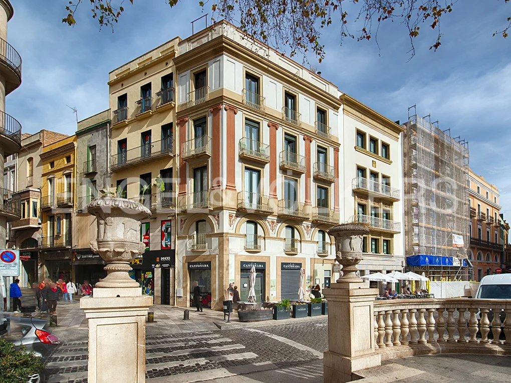 Edifici en la Rambla de Figueres